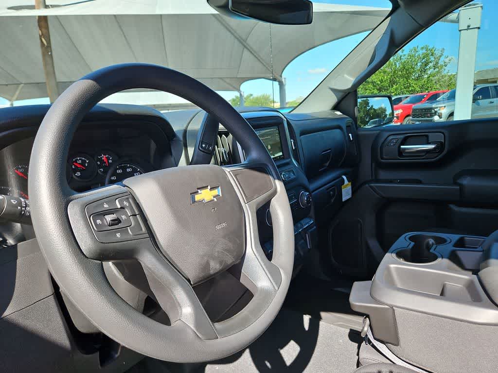 Thumbnail: 2026 Chevrolet Silverado 1500 - 10