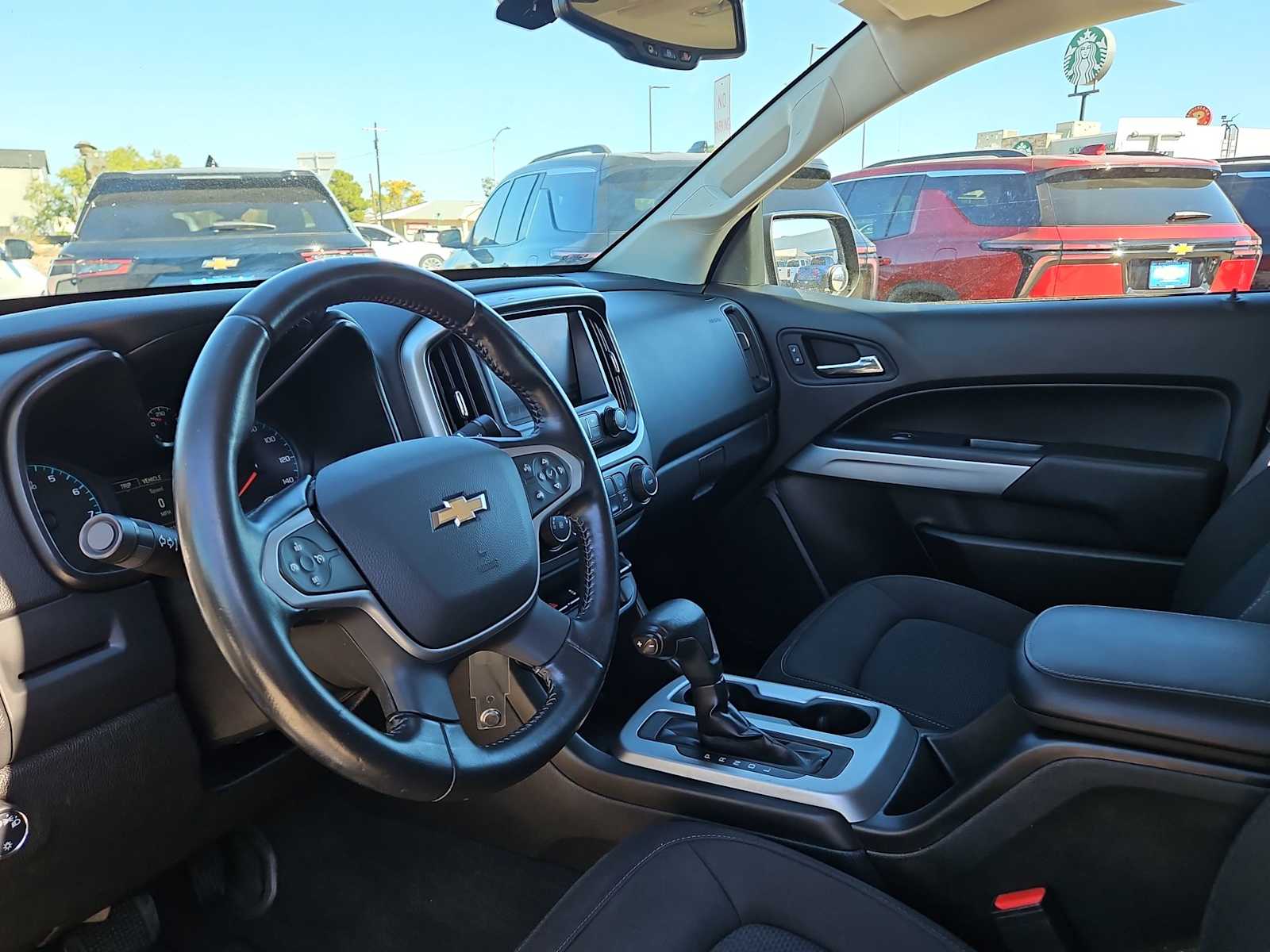 Thumbnail: 2021 Chevrolet Colorado - 10