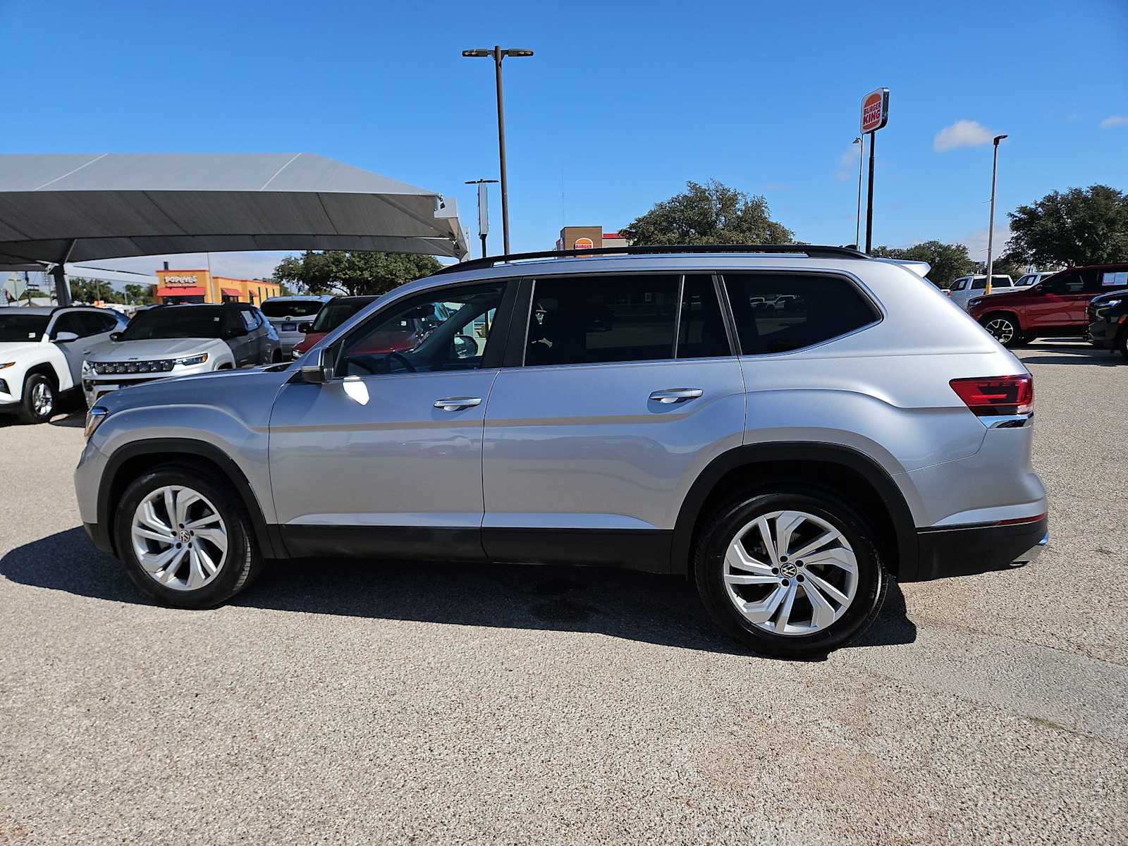 Thumbnail: 2021 Volkswagen Atlas - 5