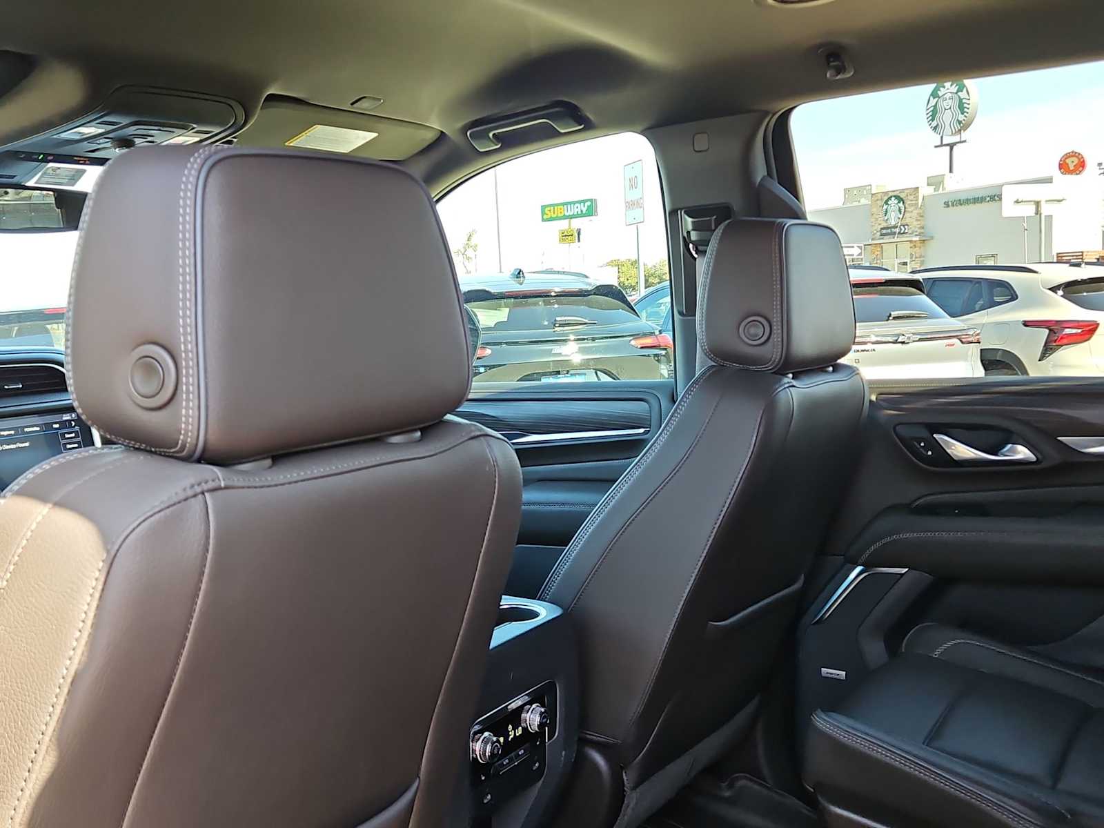 Thumbnail: 2021 GMC Yukon - 16