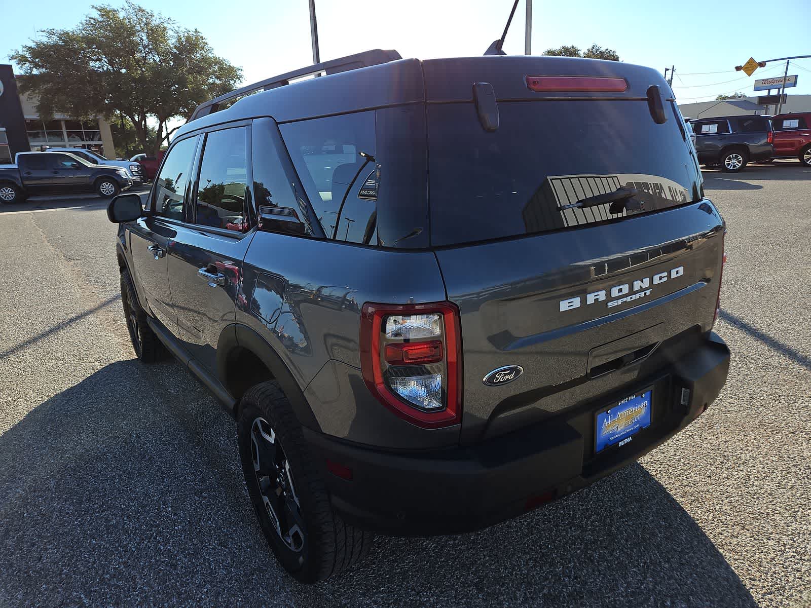 Thumbnail: 2021 Ford Bronco Sport - 4