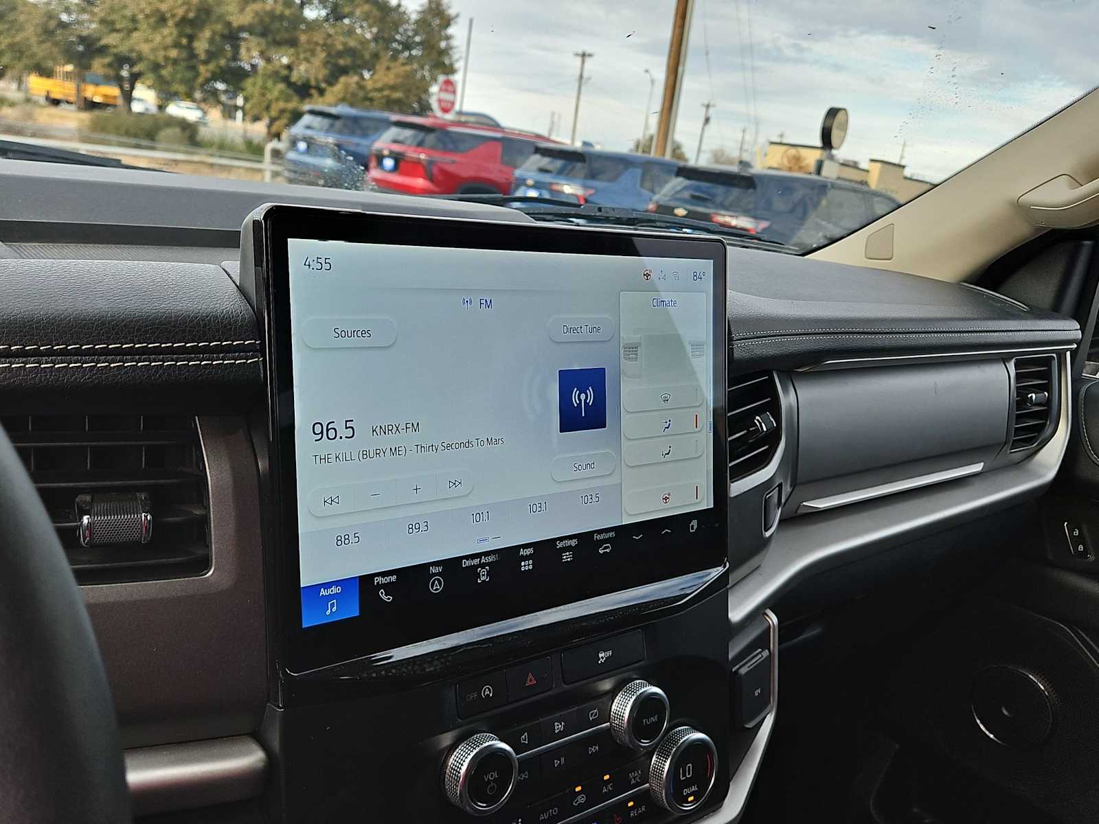 Thumbnail: 2023 Ford Expedition - 24