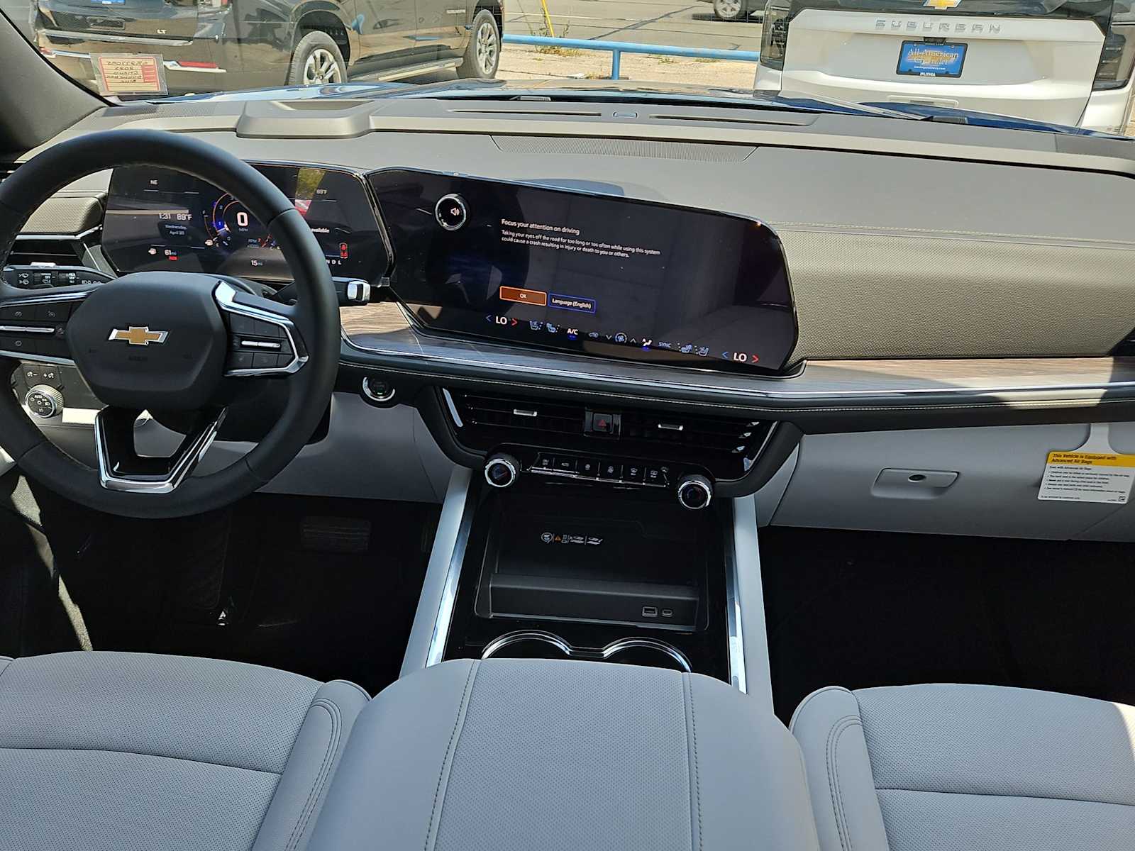 Thumbnail: 2025 Chevrolet Suburban - 19