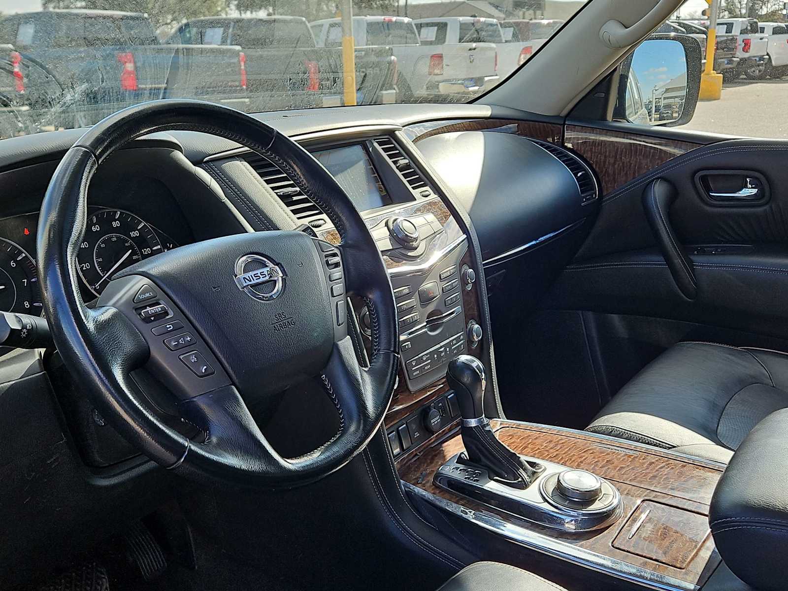 Thumbnail: 2020 Nissan Armada - 2