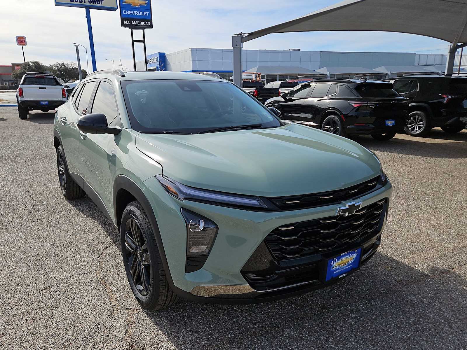 Thumbnail: 2026 Chevrolet Trax - 2