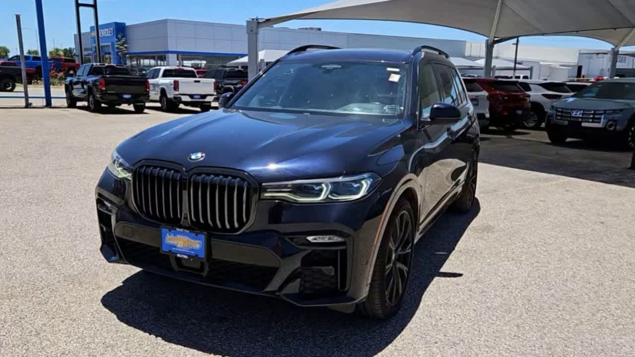 Thumbnail: 2022 BMW X7 - 3