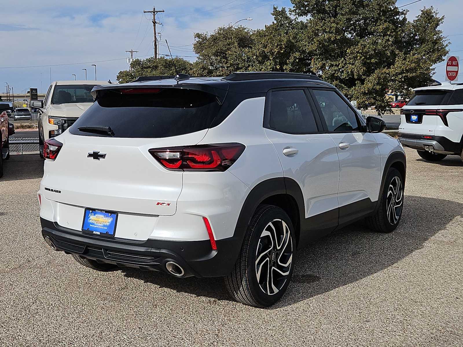 Thumbnail: 2026 Chevrolet TrailBlazer - 8