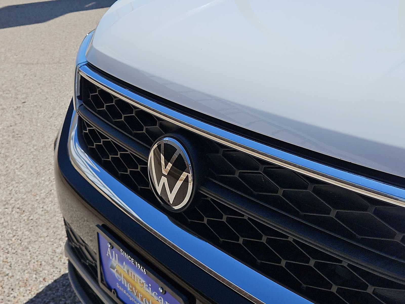Thumbnail: 2024 Volkswagen Taos - 13