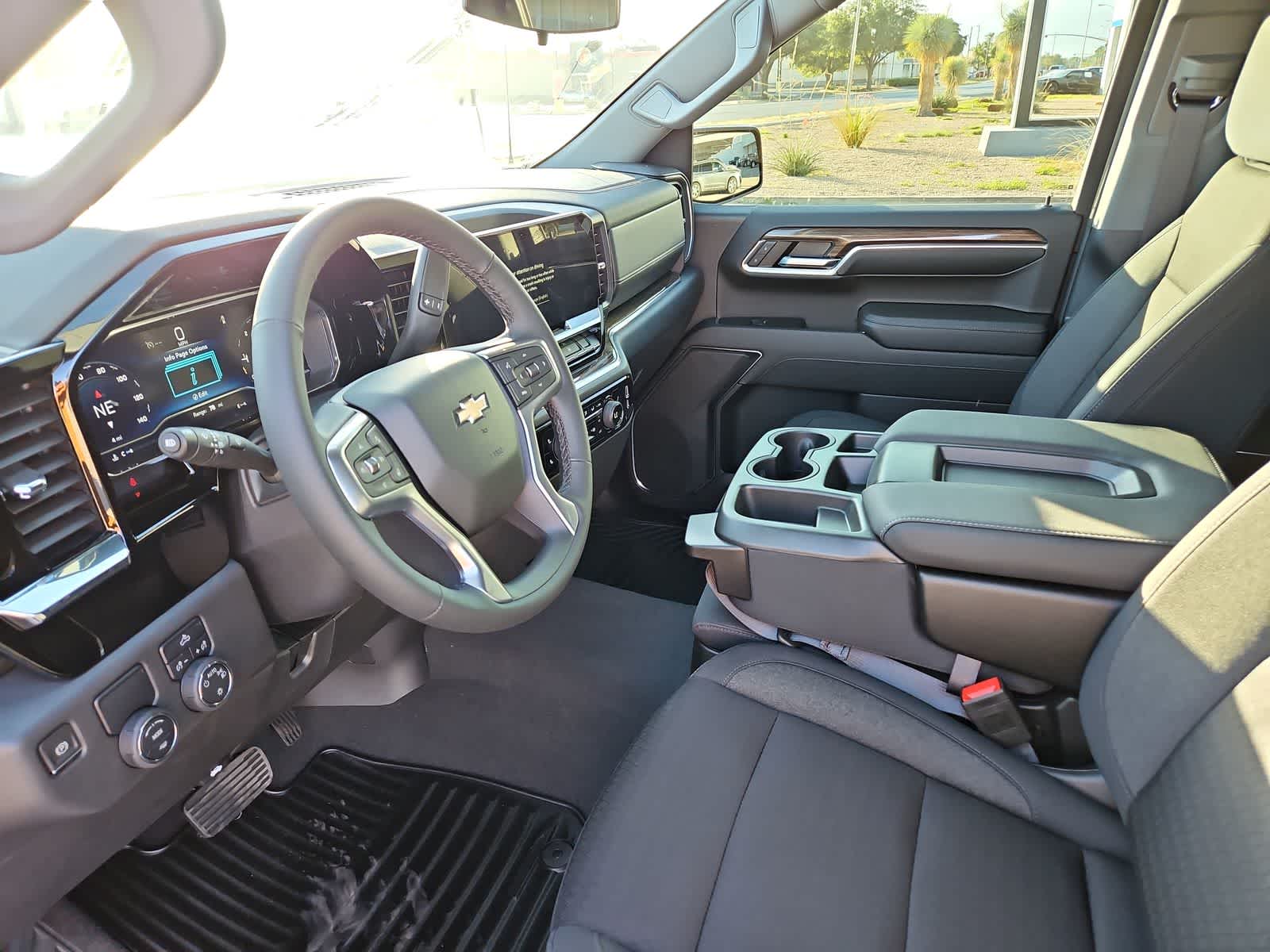 Thumbnail: 2024 Chevrolet Silverado 1500 - 2