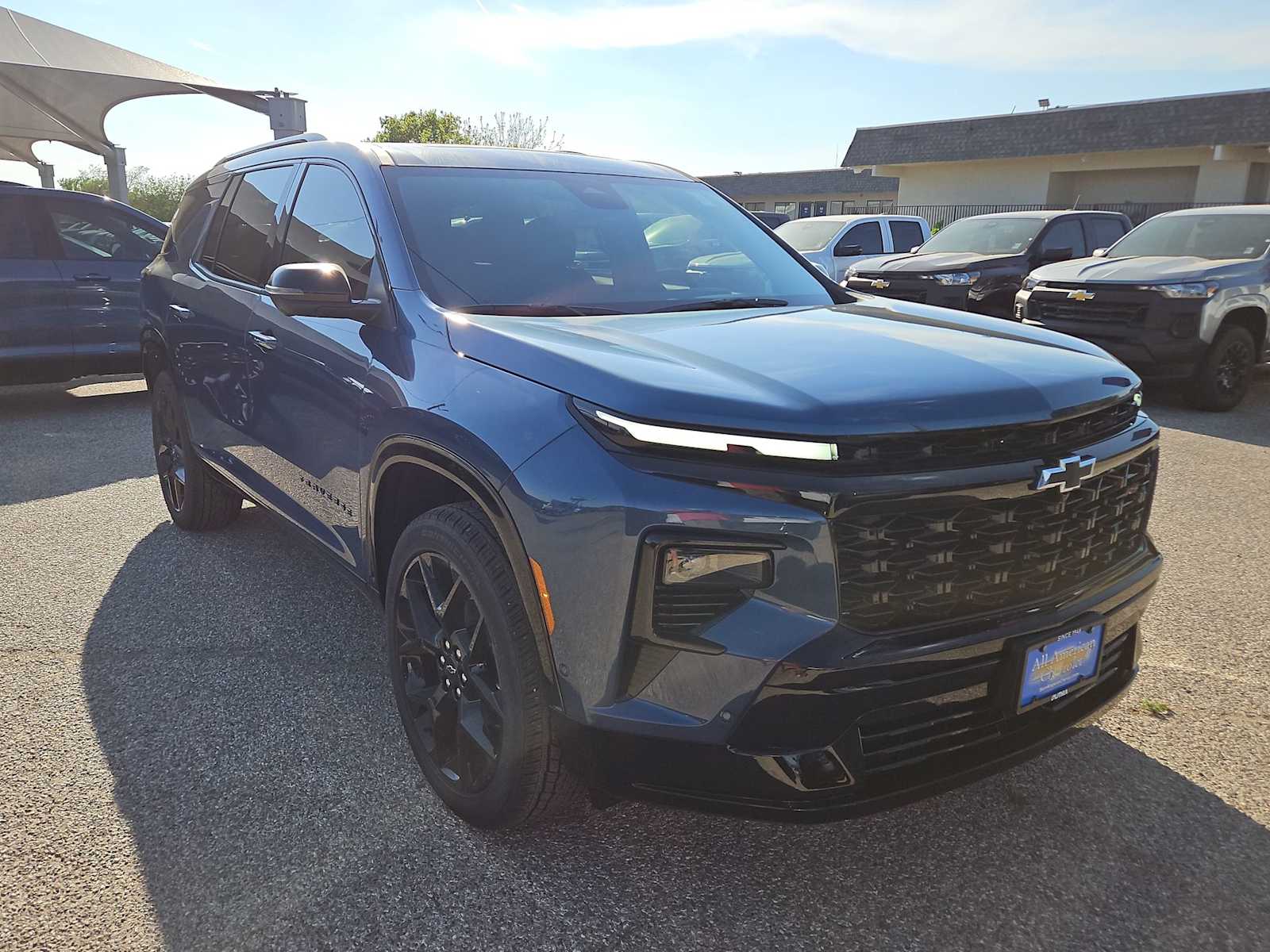 Thumbnail: 2026 Chevrolet Traverse - 2