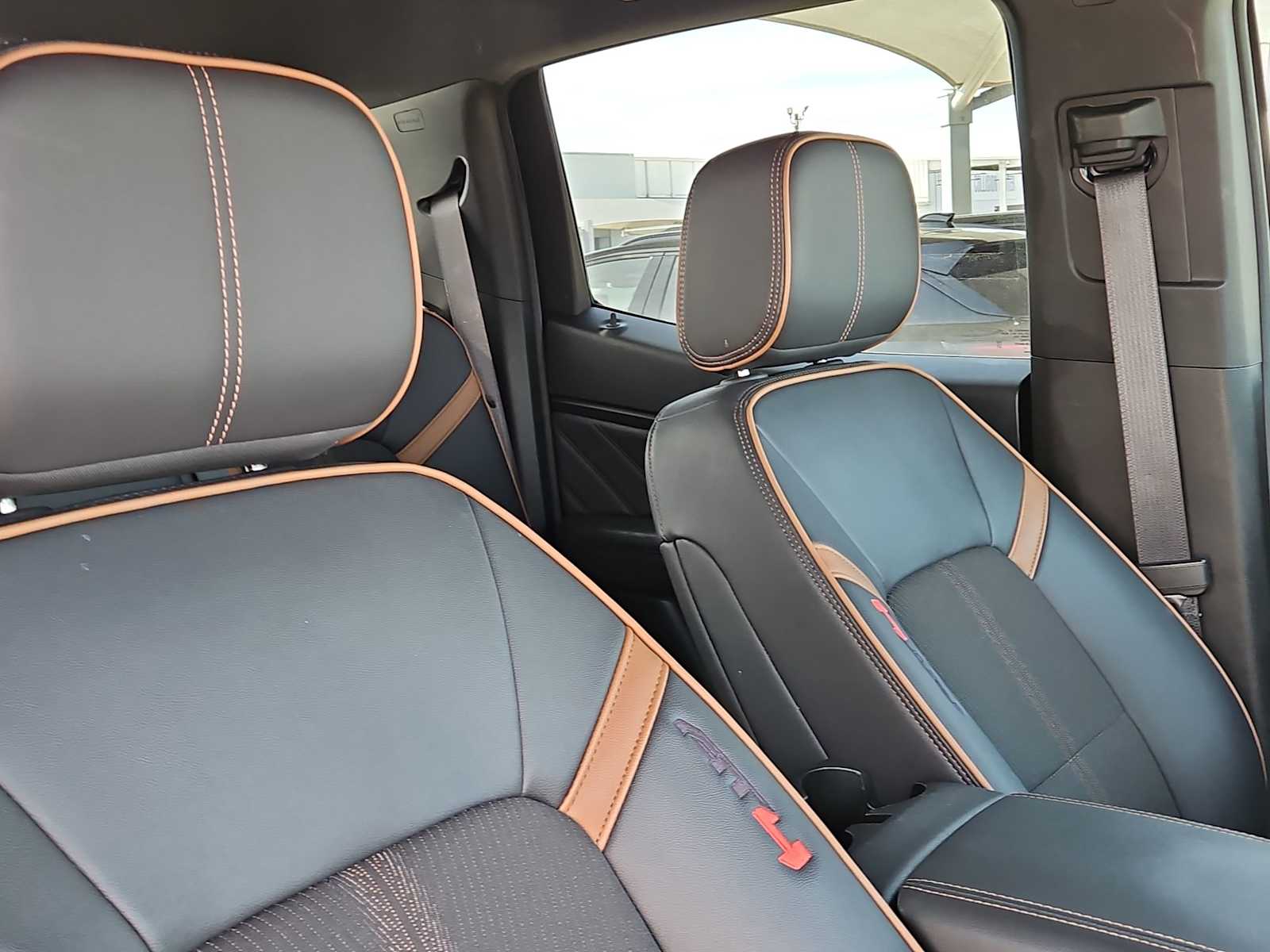 Thumbnail: 2024 GMC Canyon - 18