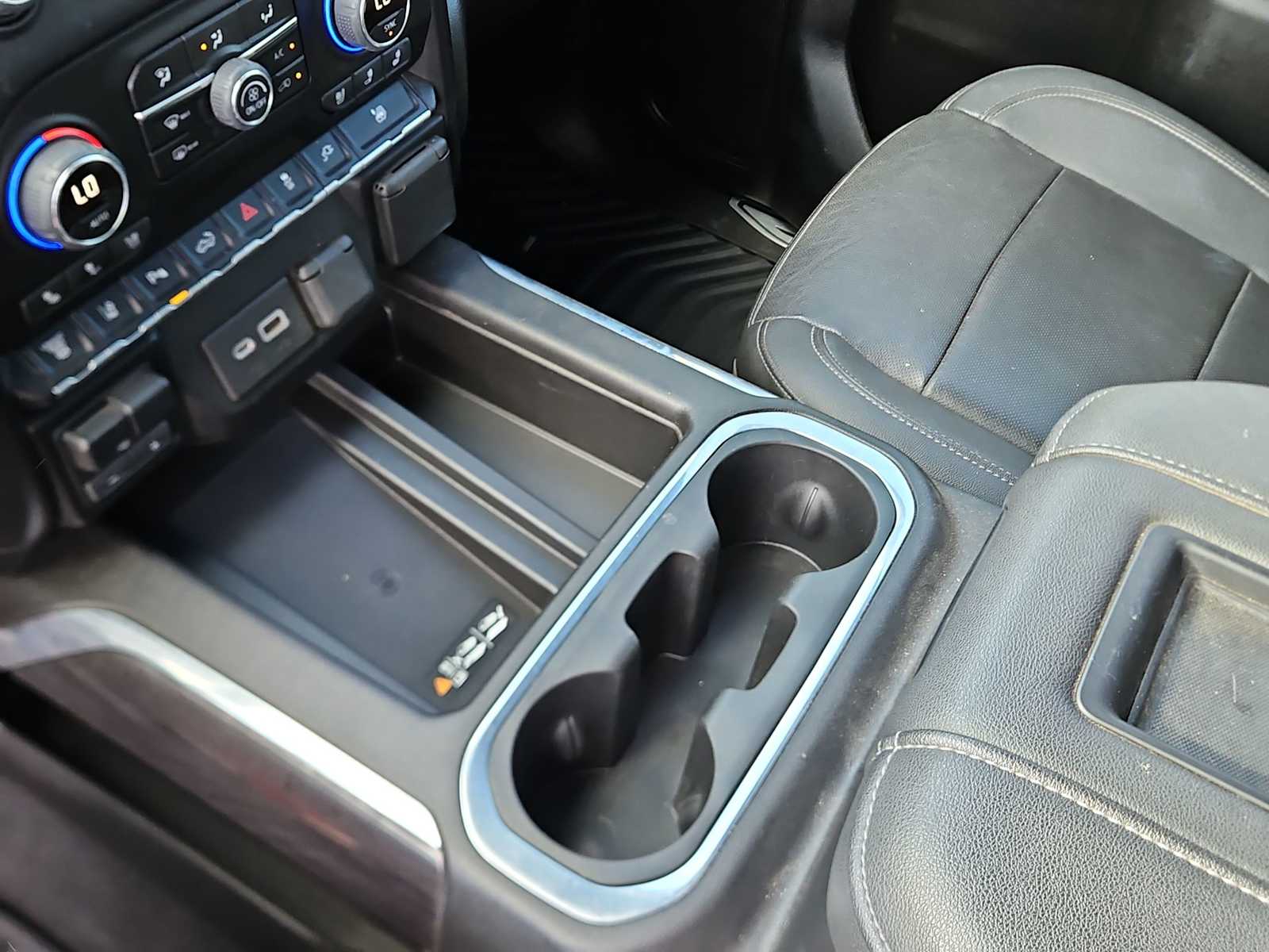 Thumbnail: 2022 Chevrolet Silverado 2500 - 19