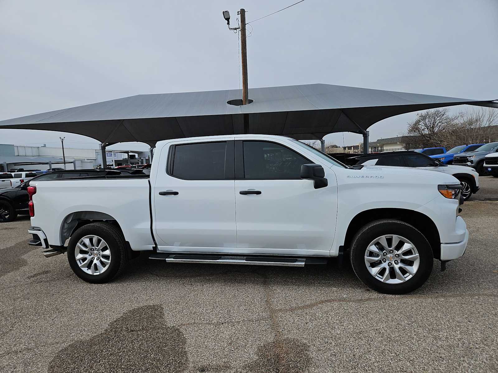 Thumbnail: 2026 Chevrolet Silverado 1500 - 9