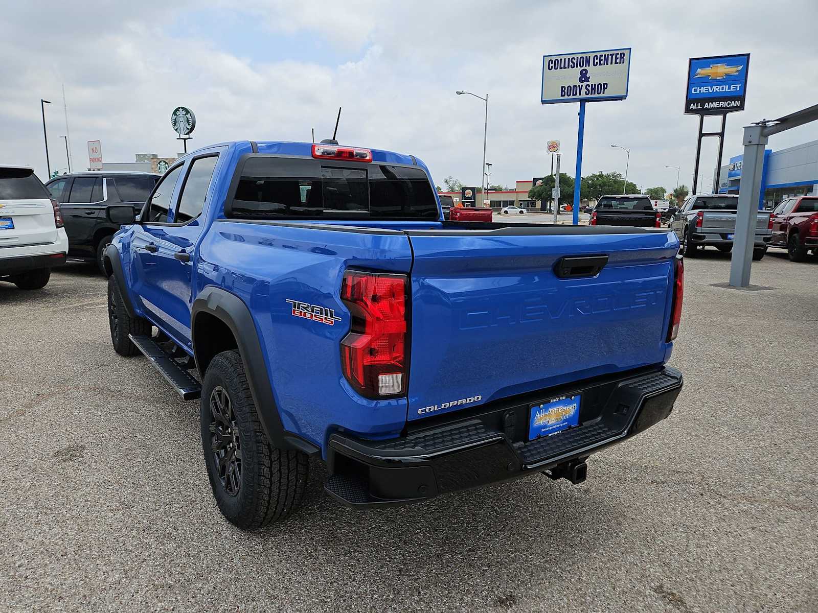 Thumbnail: 2025 Chevrolet Colorado - 12