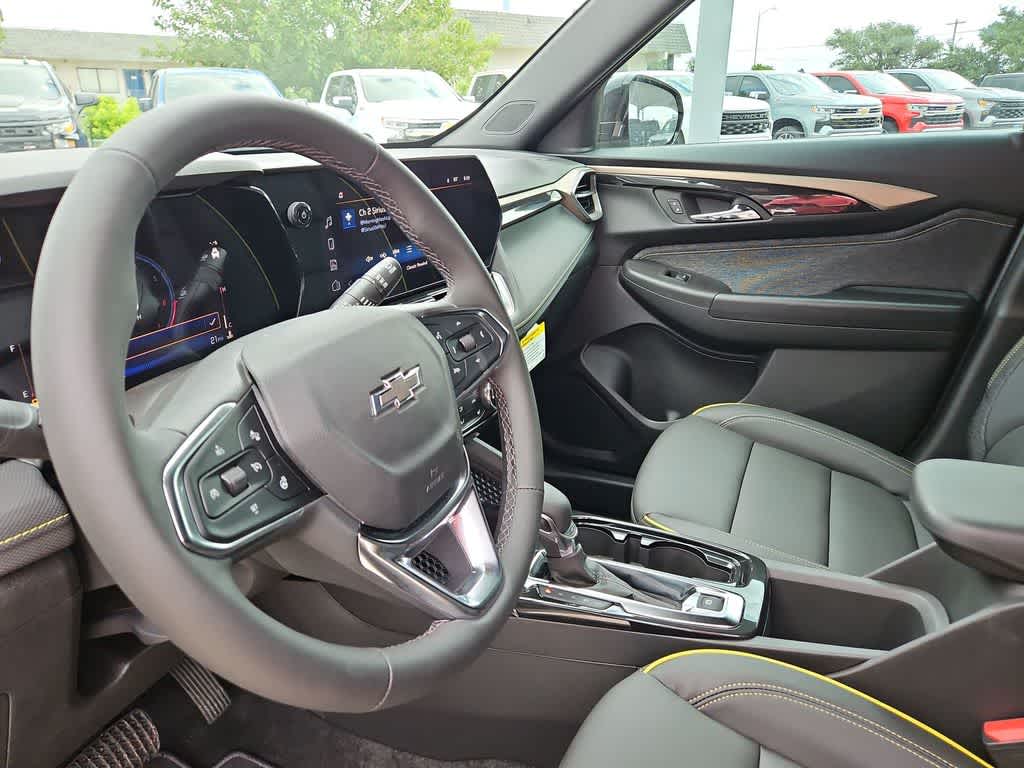 Thumbnail: 2026 Chevrolet TrailBlazer - 10