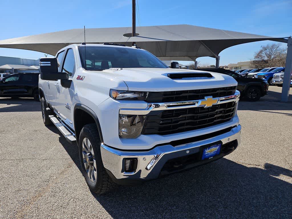 Thumbnail: 2026 Chevrolet Silverado 2500 - 2