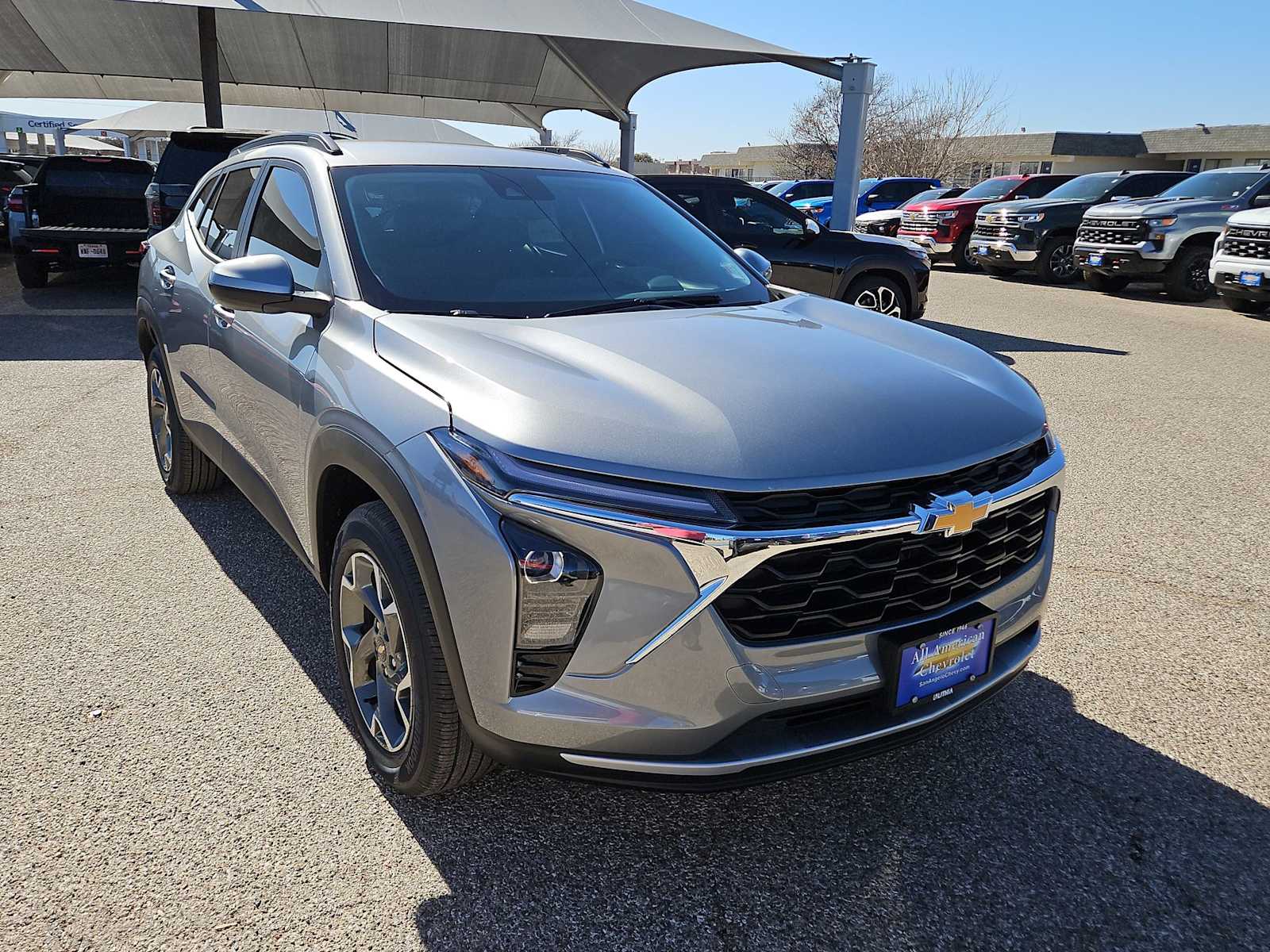 Thumbnail: 2026 Chevrolet Trax - 2