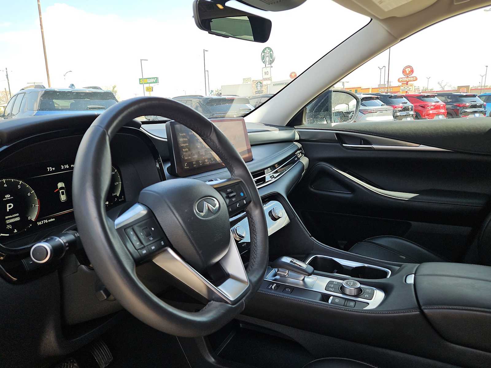 Thumbnail: 2023 INFINITI QX60 - 10