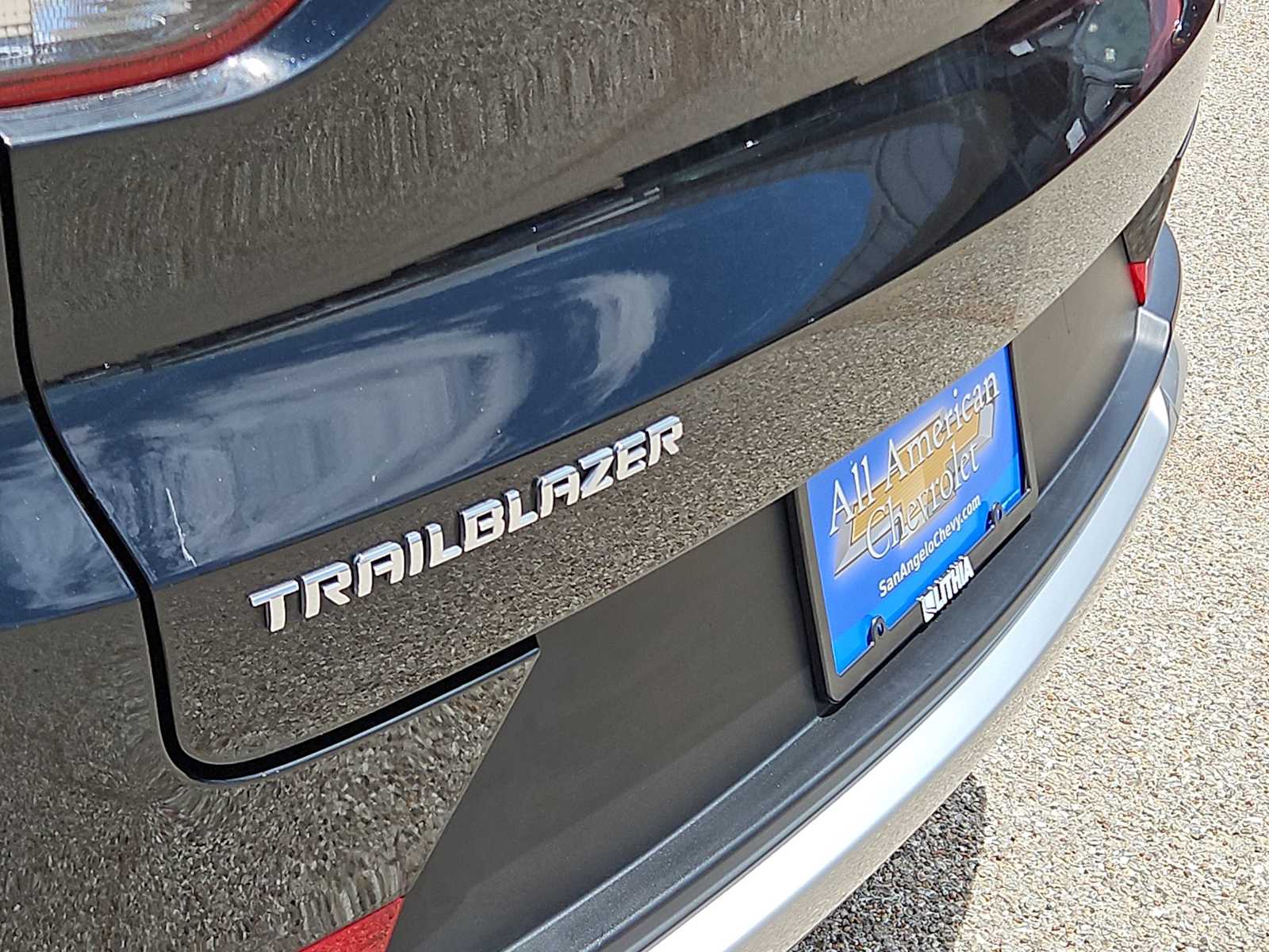 Thumbnail: 2023 Chevrolet TrailBlazer - 7