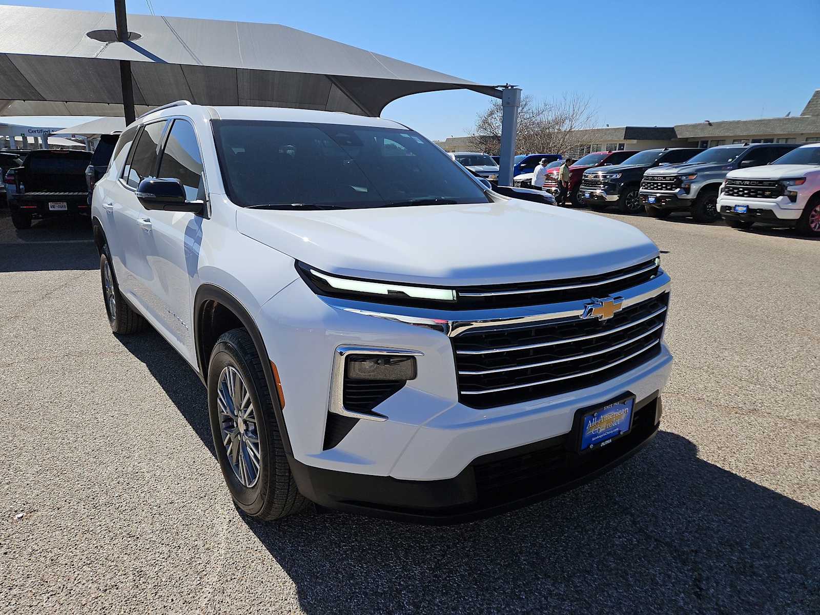 Thumbnail: 2026 Chevrolet Traverse - 2