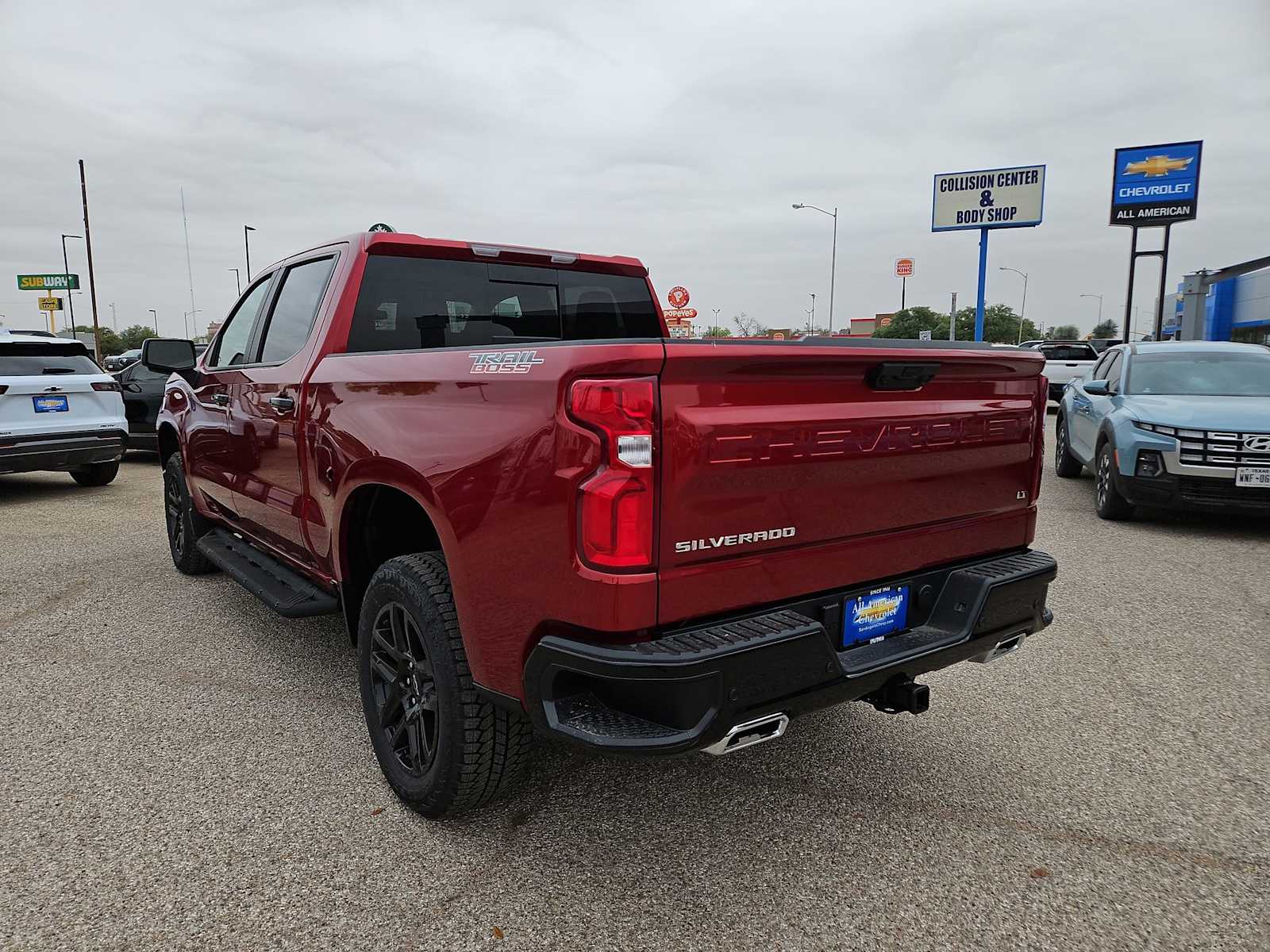 Thumbnail: 2026 Chevrolet Silverado 1500 - 6