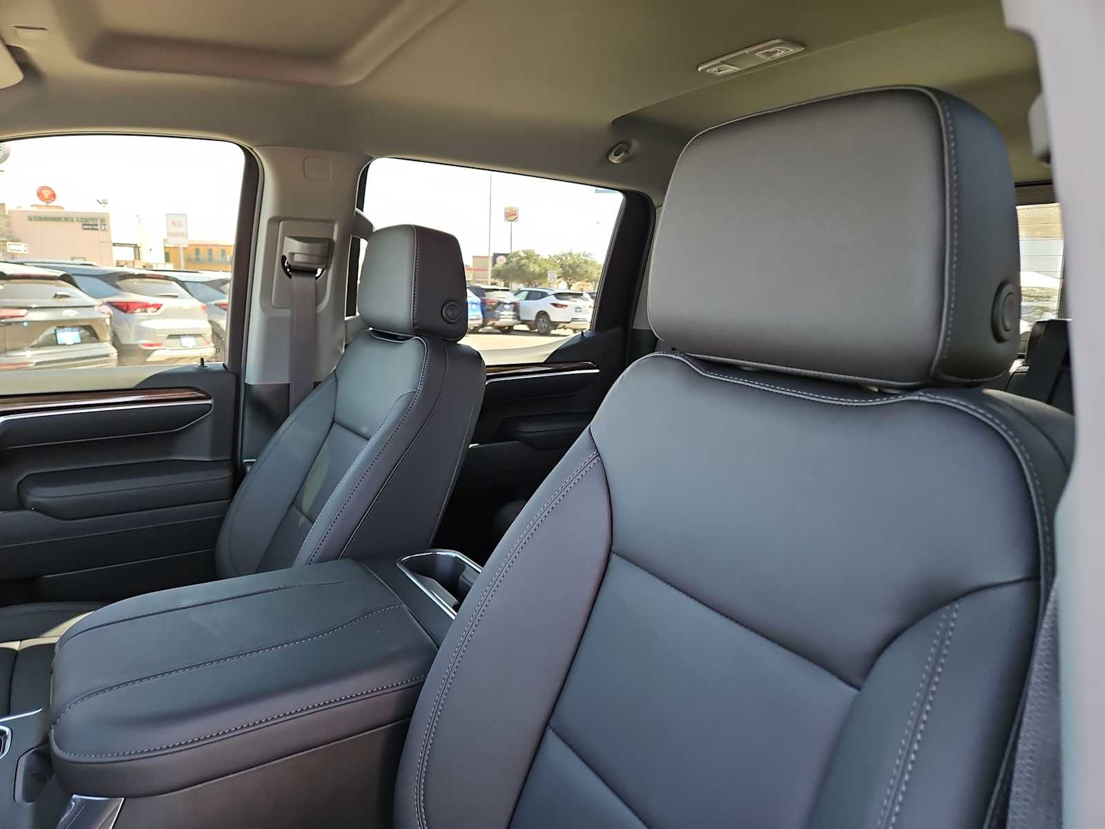 Thumbnail: 2025 Chevrolet Silverado 1500 - 14