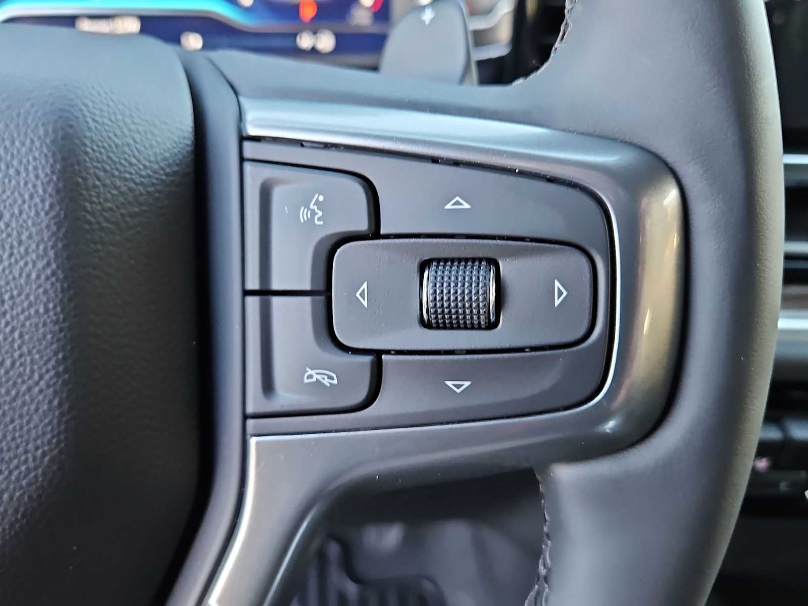 Thumbnail: 2025 Chevrolet Silverado 1500 - 28