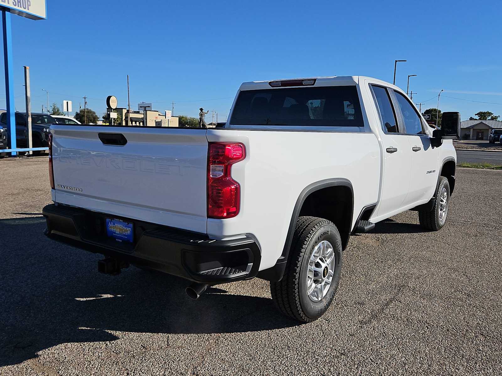 Thumbnail: 2026 Chevrolet Silverado 2500 - 8