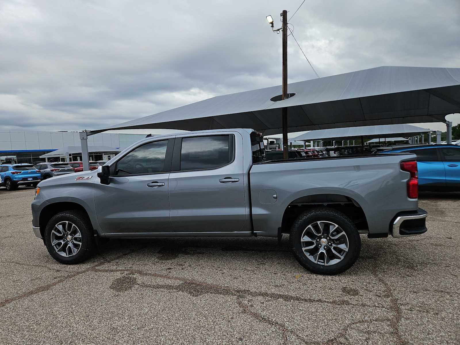 Thumbnail: 2026 Chevrolet Silverado 1500 - 5
