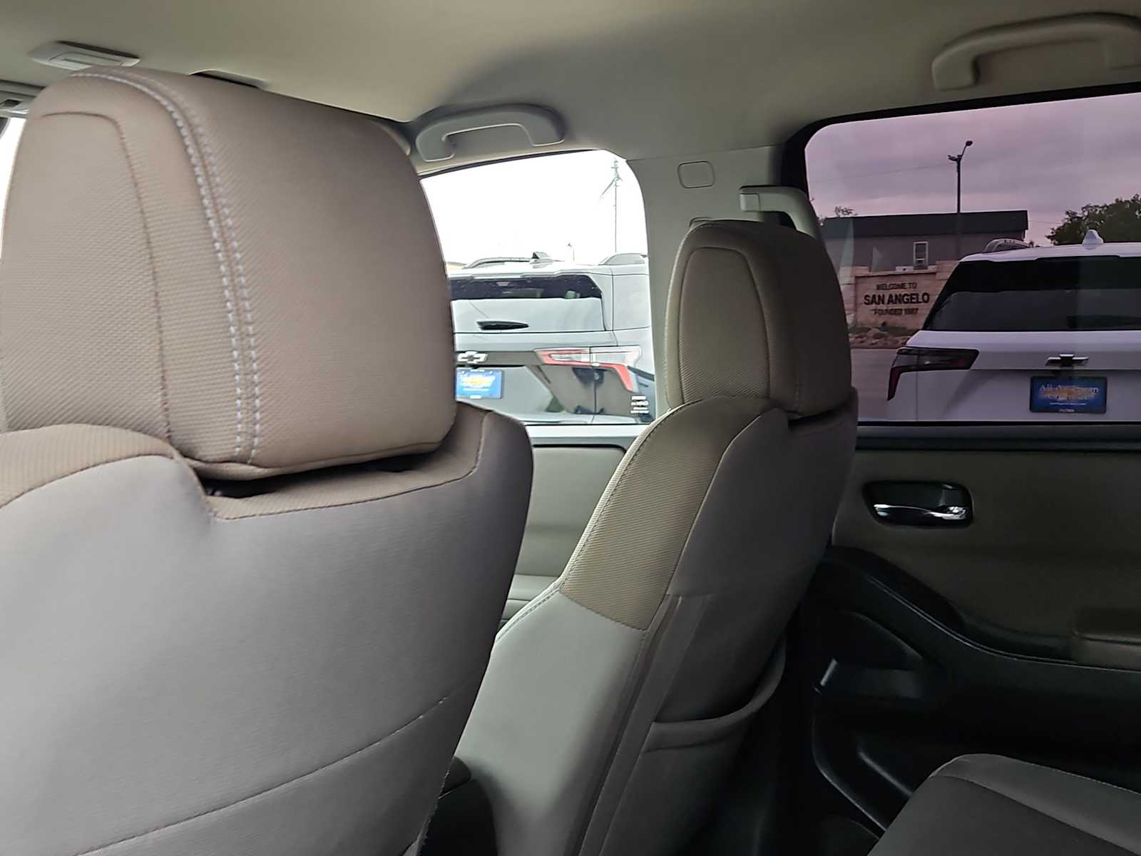 Thumbnail: 2022 Nissan Frontier - 16