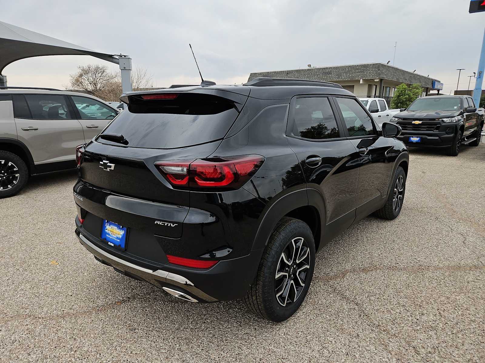 Thumbnail: 2026 Chevrolet TrailBlazer - 8