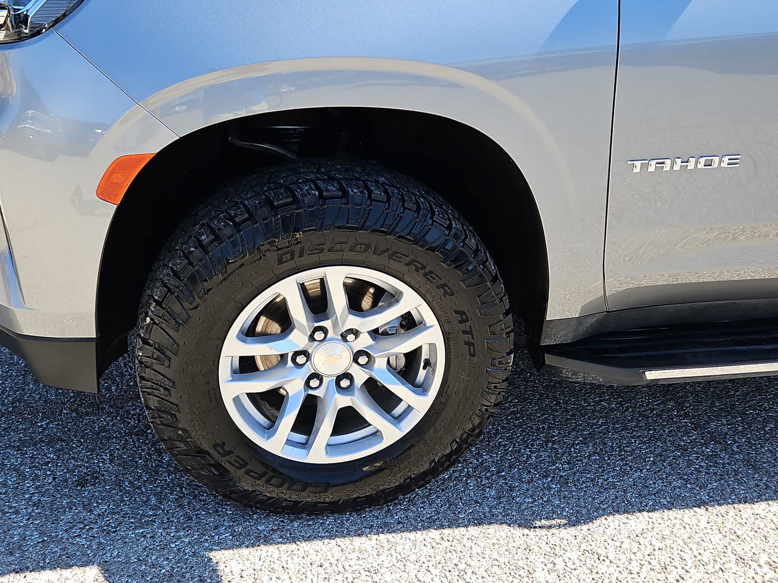 Thumbnail: 2023 Chevrolet Tahoe - 16