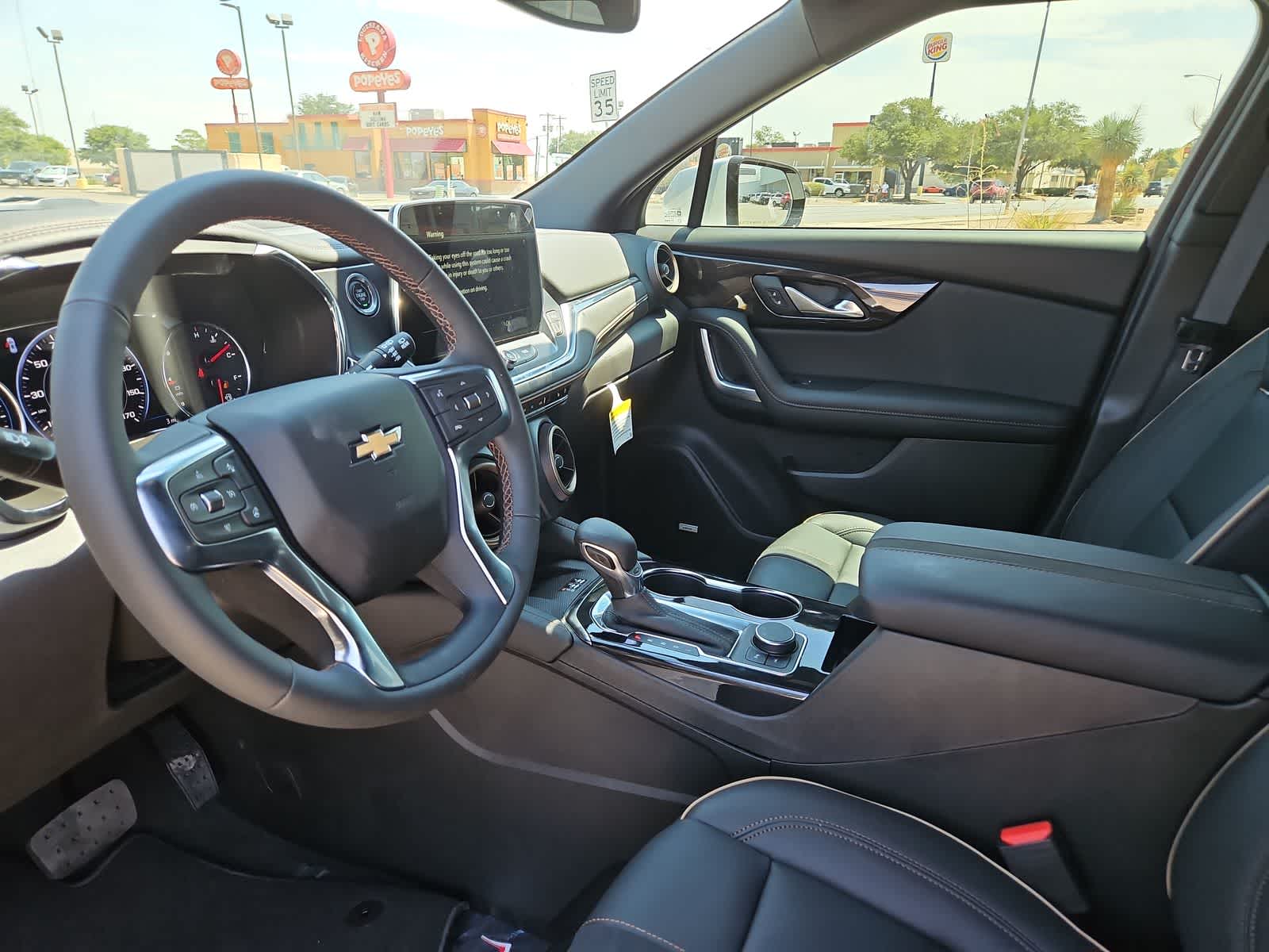 Thumbnail: 2024 Chevrolet Blazer - 10