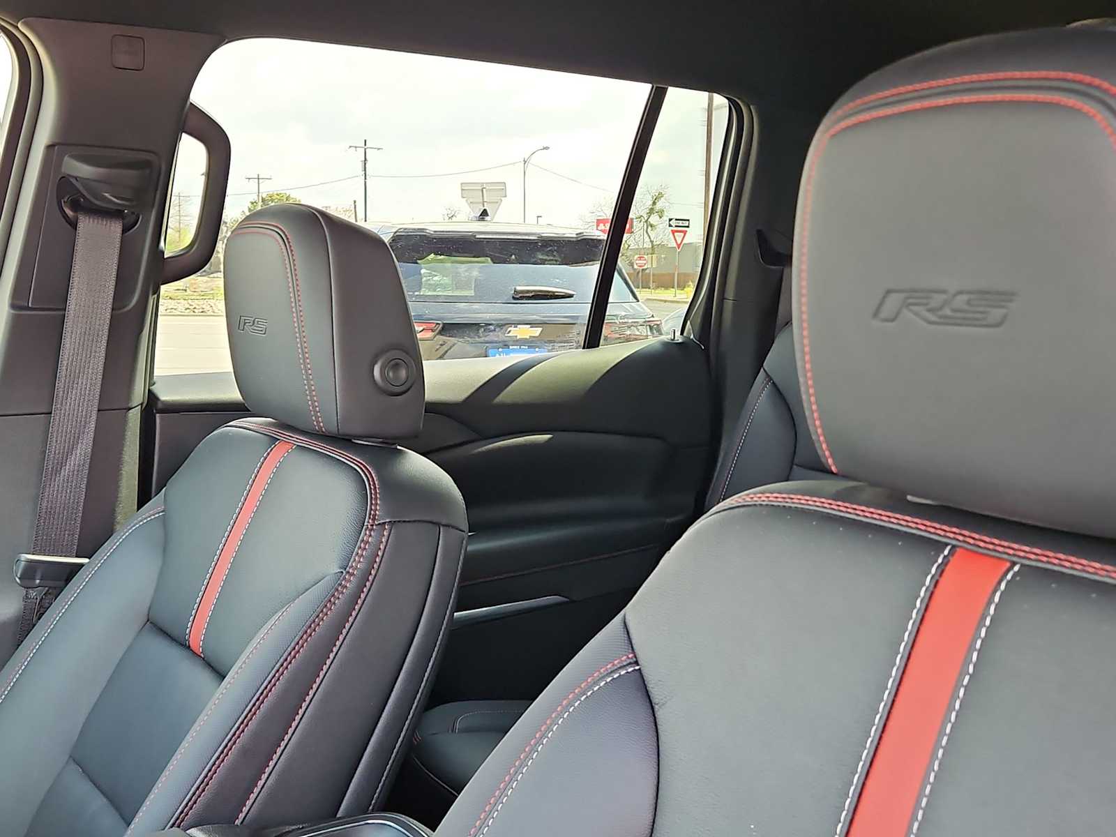 Thumbnail: 2026 Chevrolet Traverse - 15