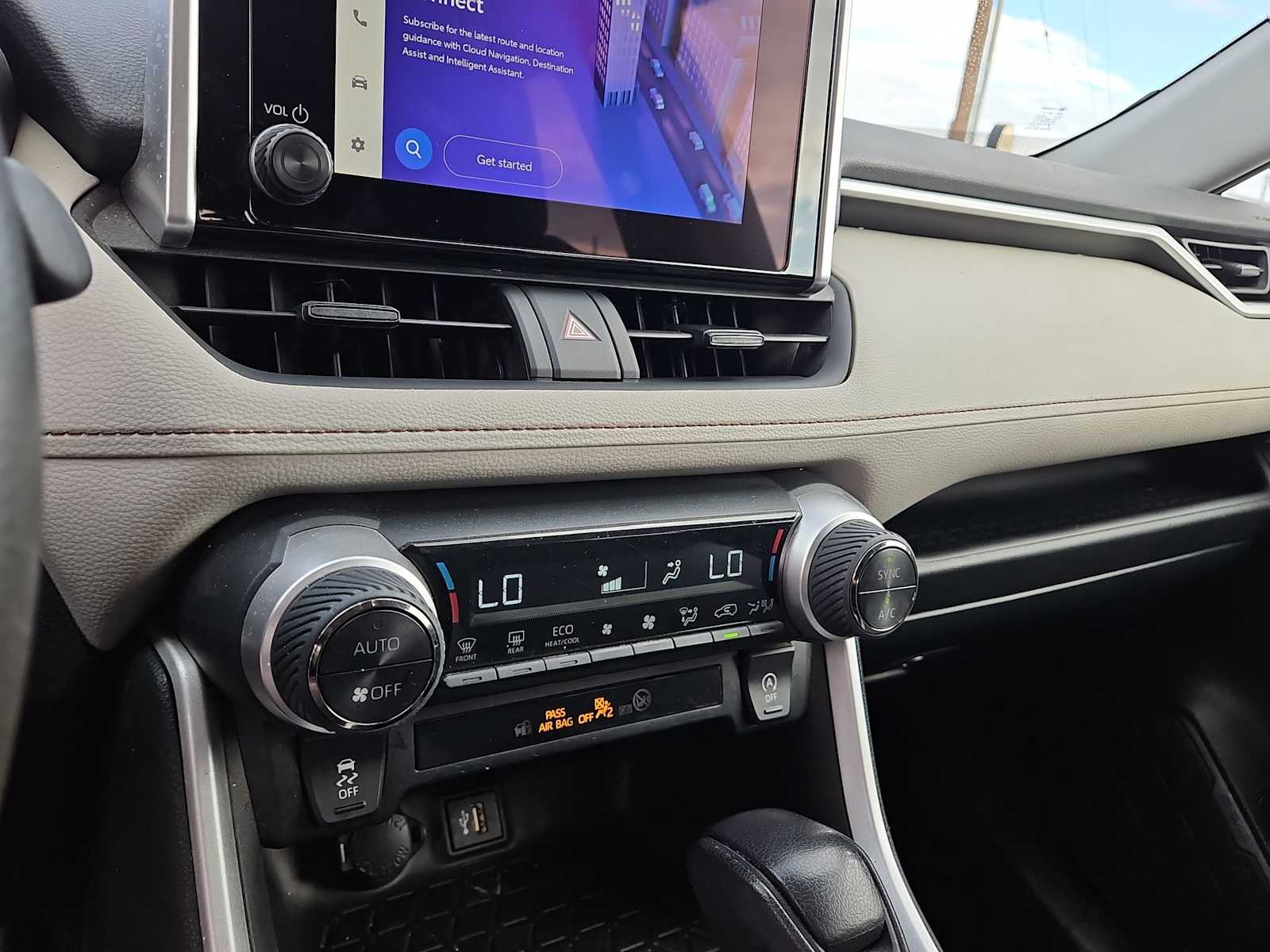 Thumbnail: 2023 Toyota RAV4 - 24