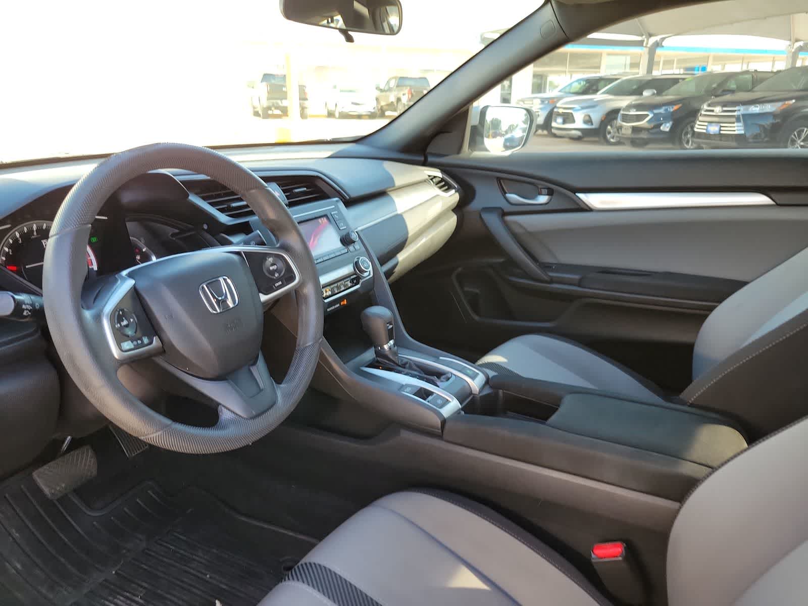 Thumbnail: 2017 Honda Civic - 10