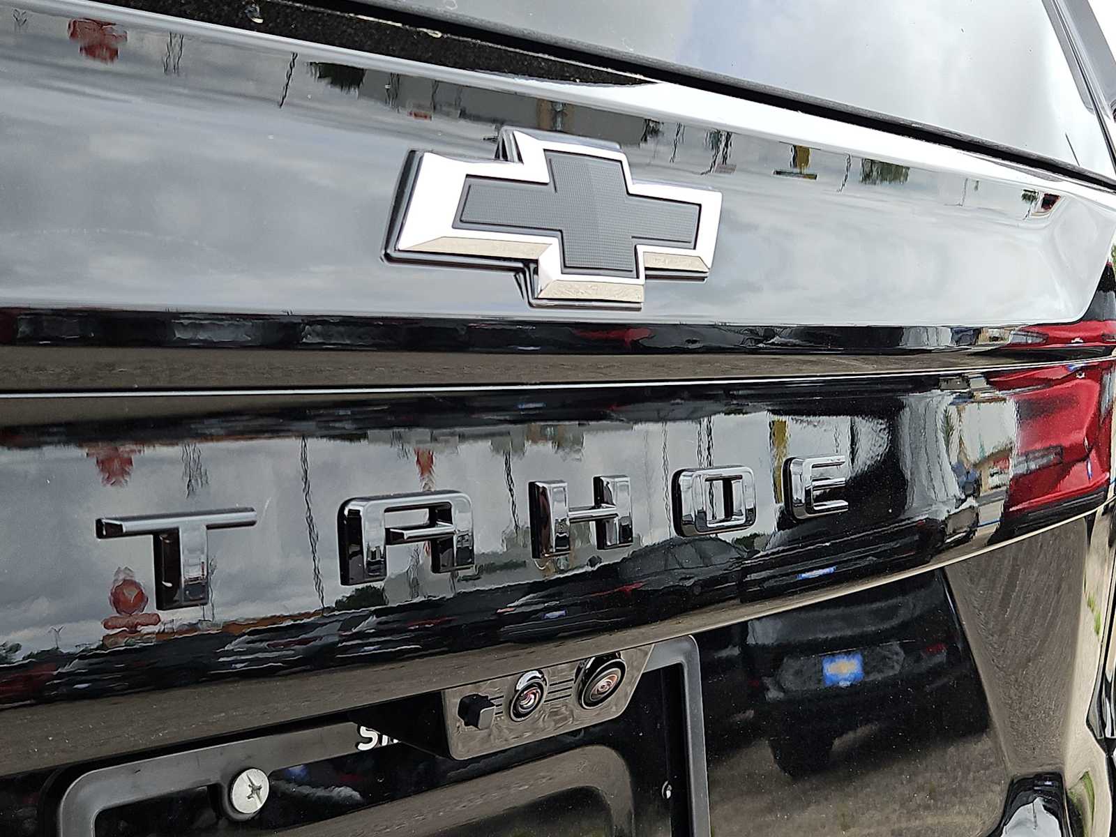Thumbnail: 2026 Chevrolet Tahoe - 11