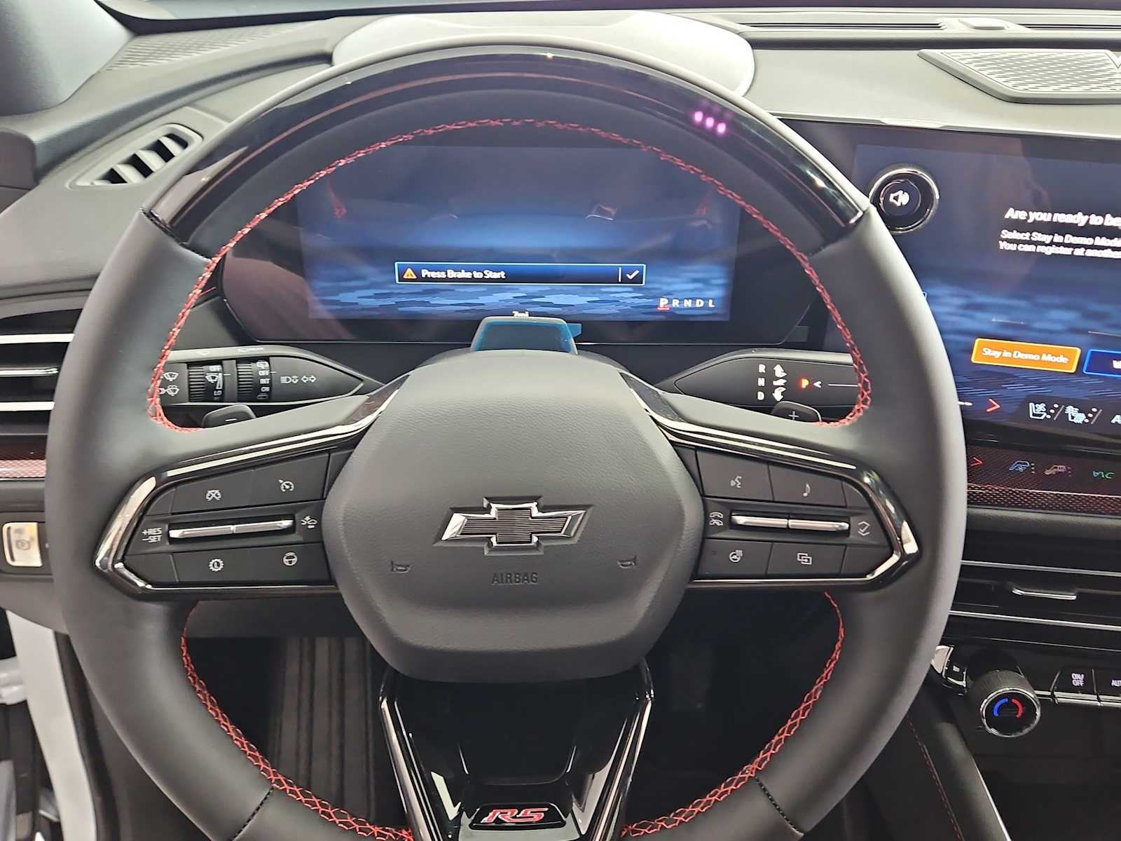 Thumbnail: 2026 Chevrolet Traverse - 11