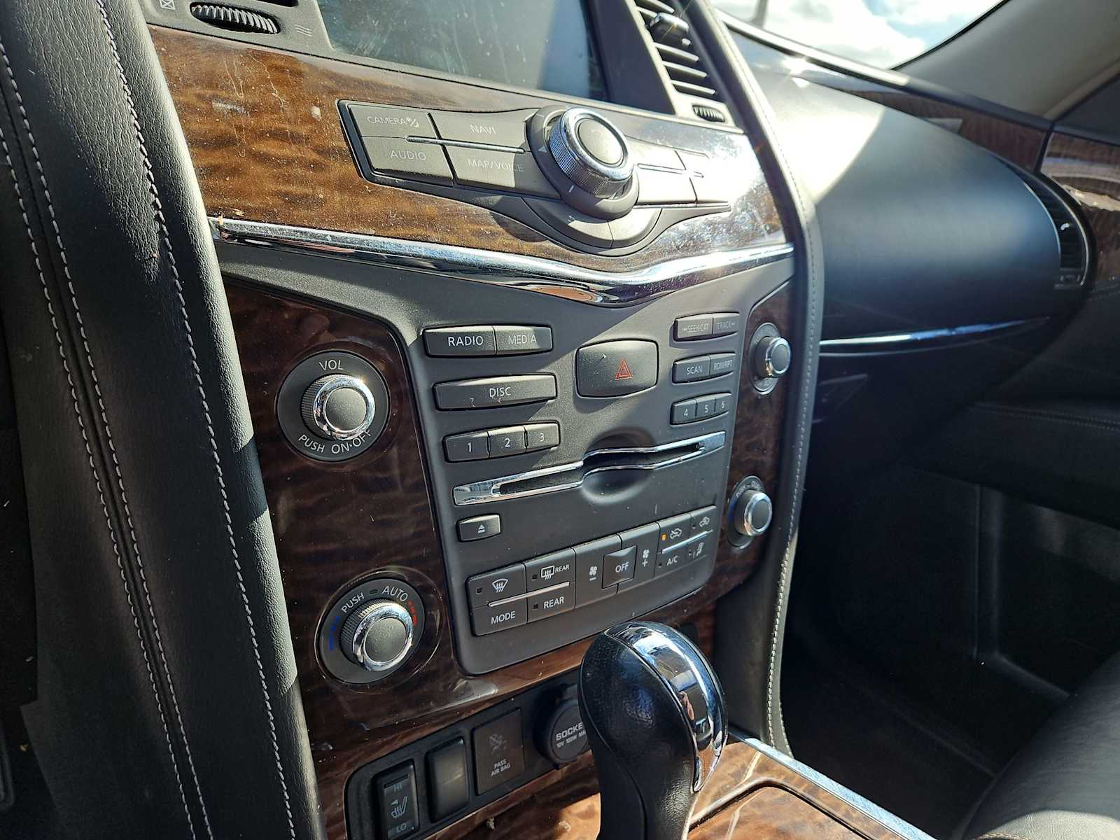 Thumbnail: 2020 Nissan Armada - 21