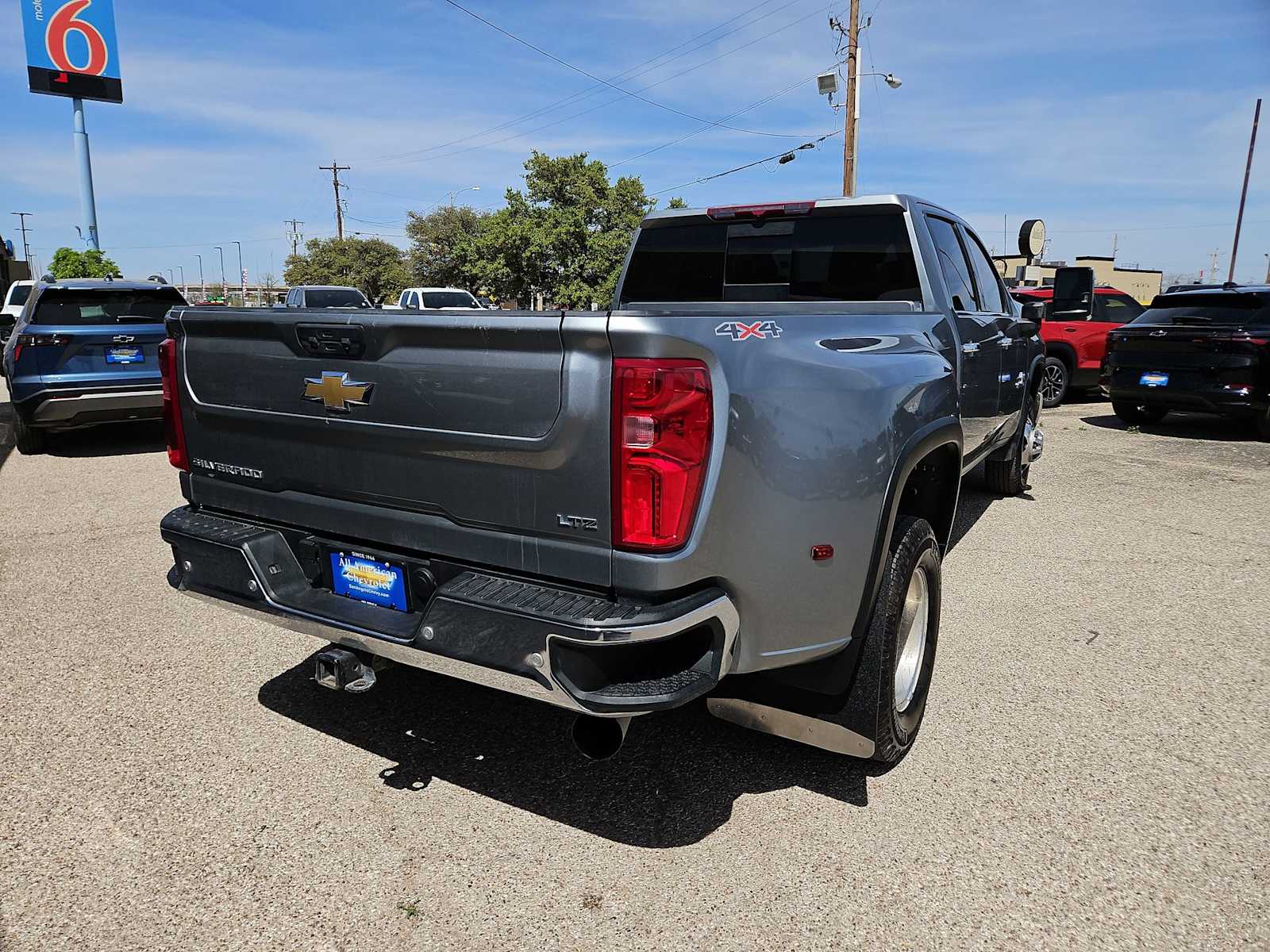 Thumbnail: 2024 Chevrolet Silverado 3500 - 8