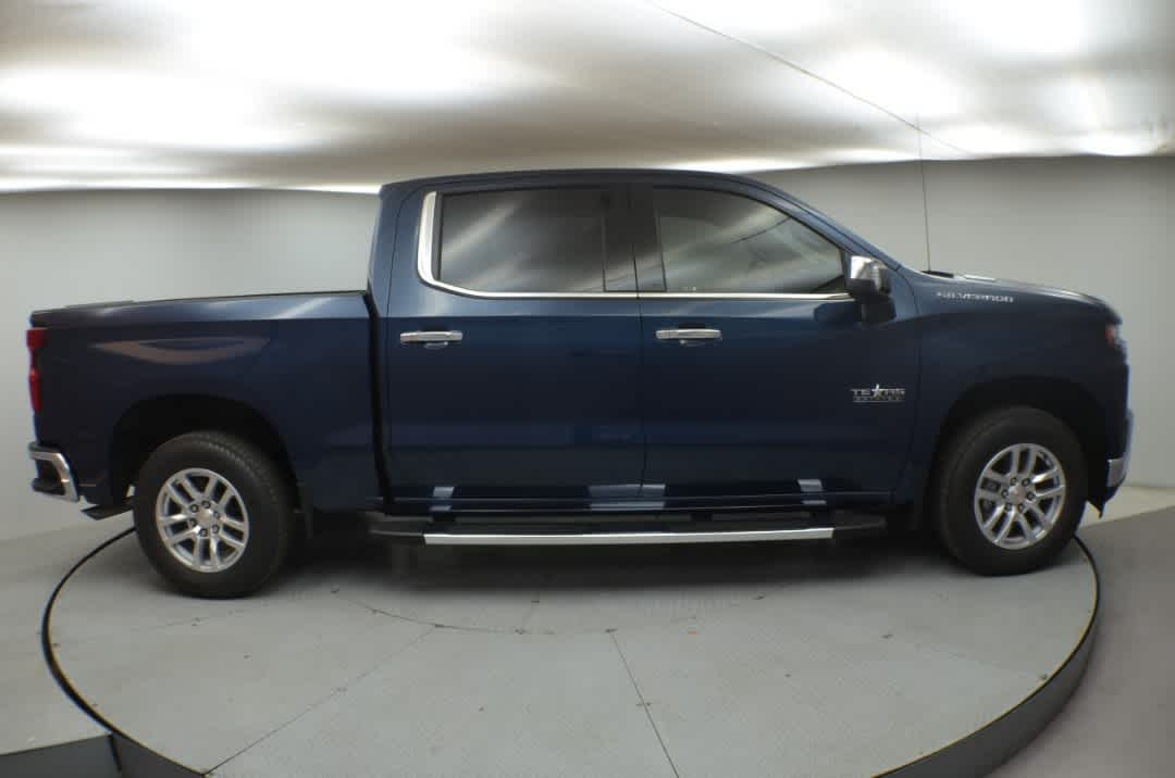 Thumbnail: 2020 Chevrolet Silverado 1500 - 12