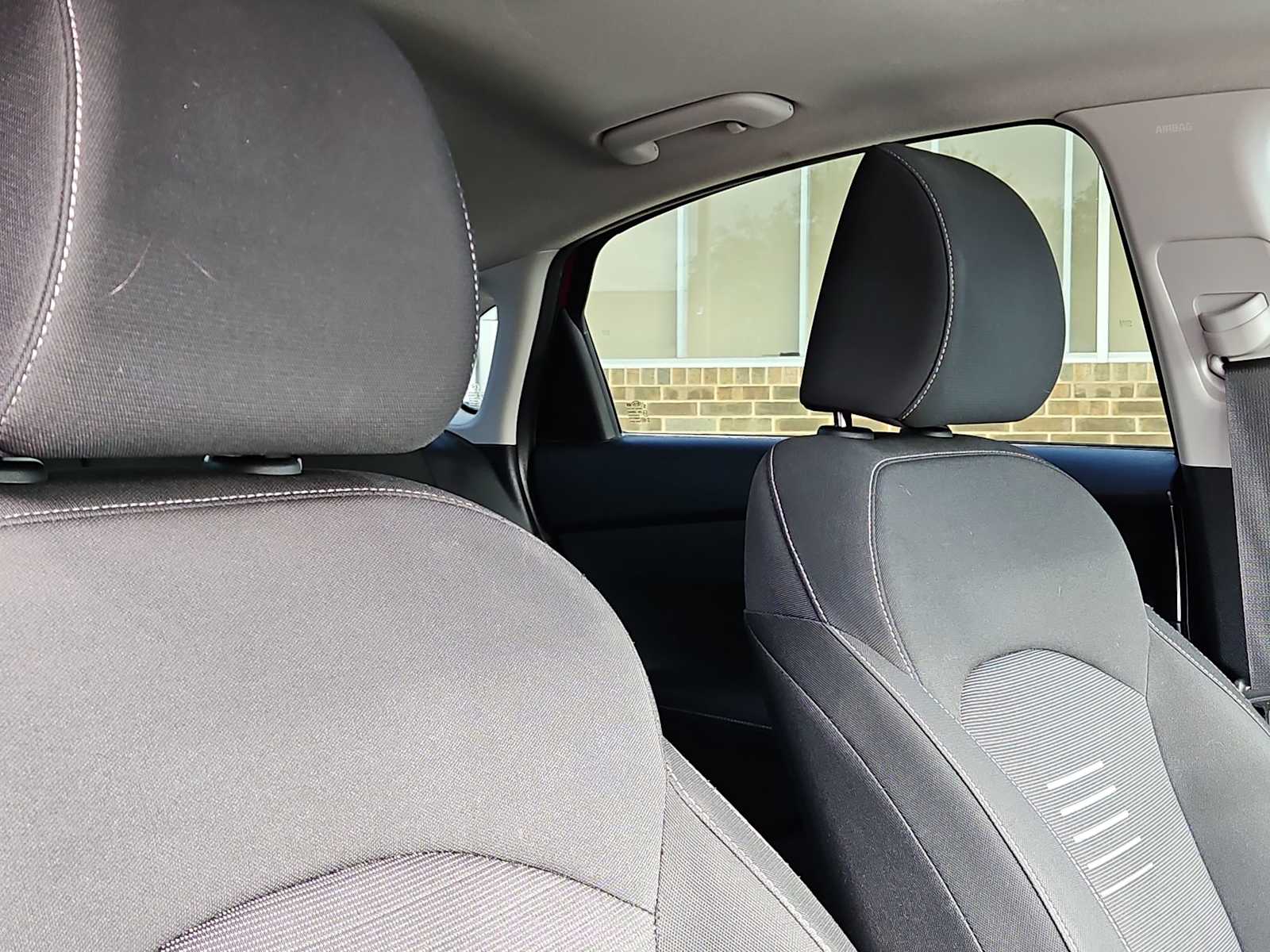 Thumbnail: 2019 Kia Forte - 18