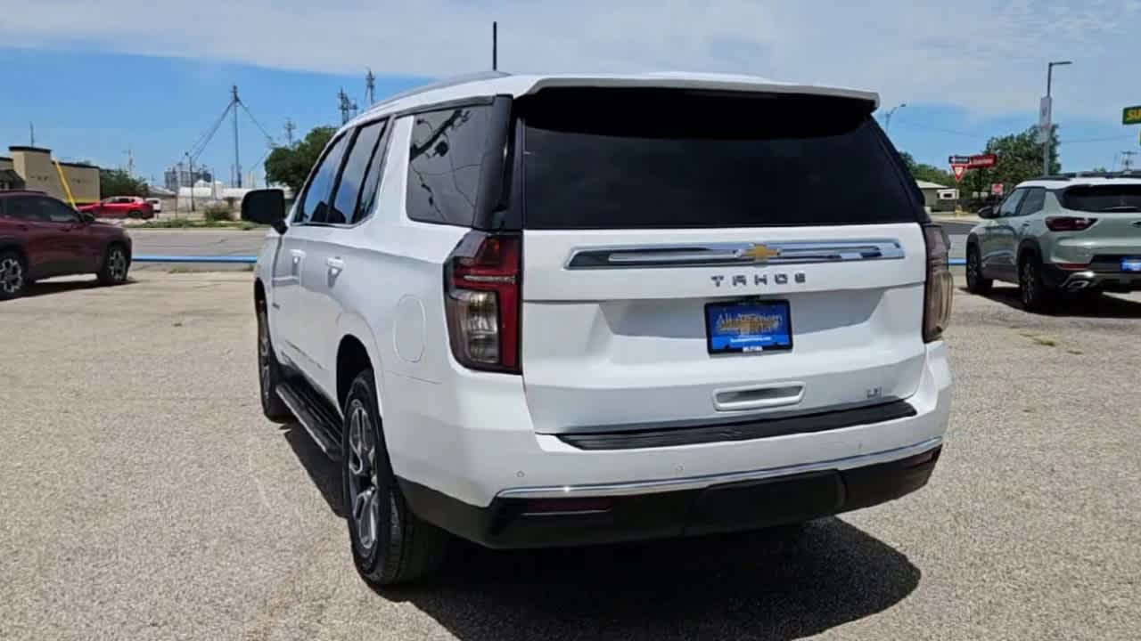 Thumbnail: 2022 Chevrolet Tahoe - 6