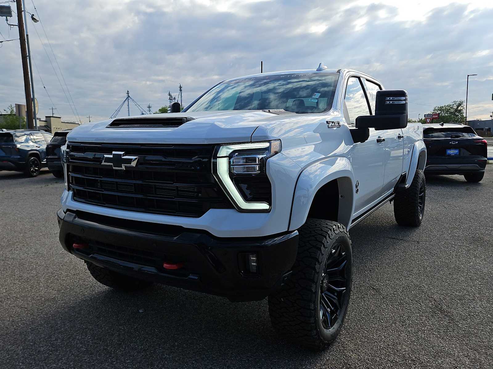 Thumbnail: 2026 Chevrolet Silverado 2500 - 4