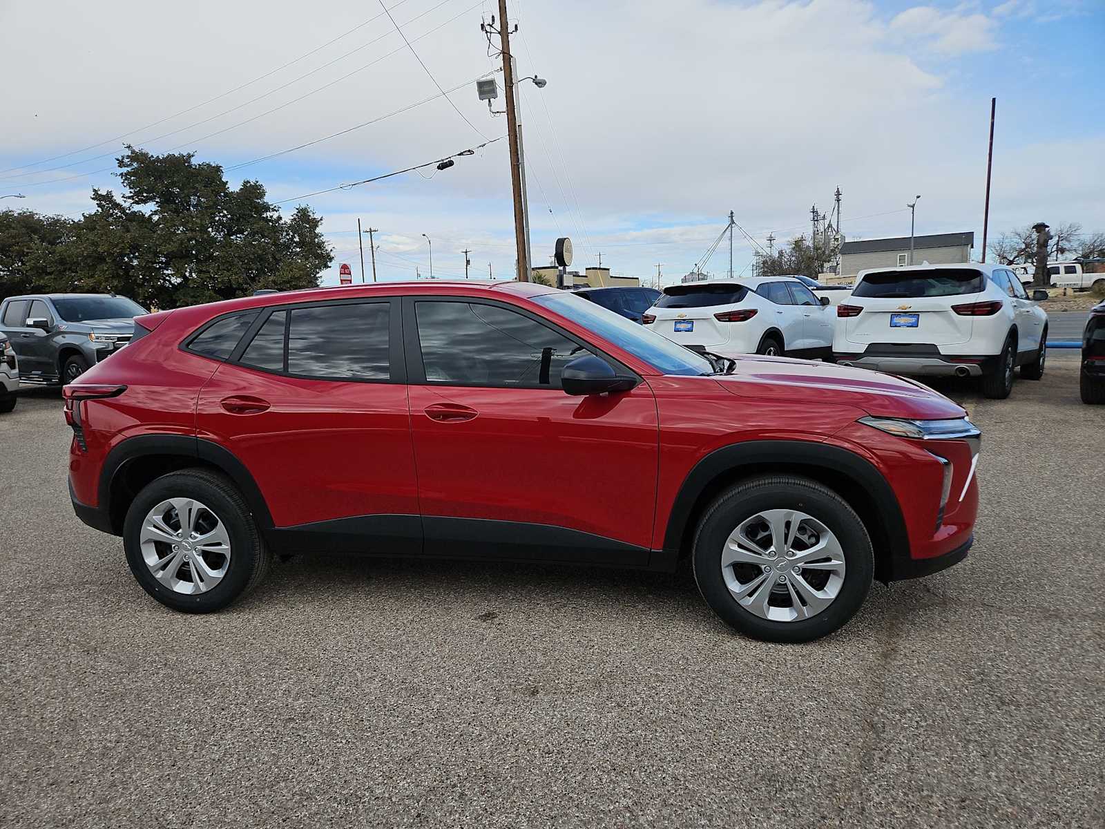 Thumbnail: 2026 Chevrolet Trax - 9