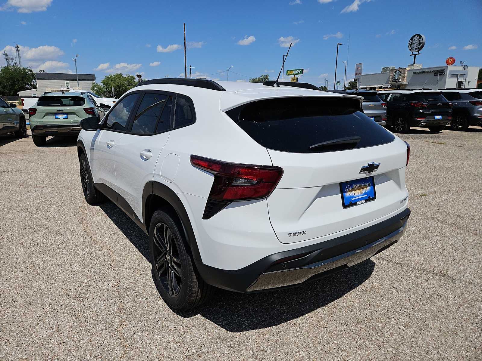 Thumbnail: 2025 Chevrolet Trax - 4