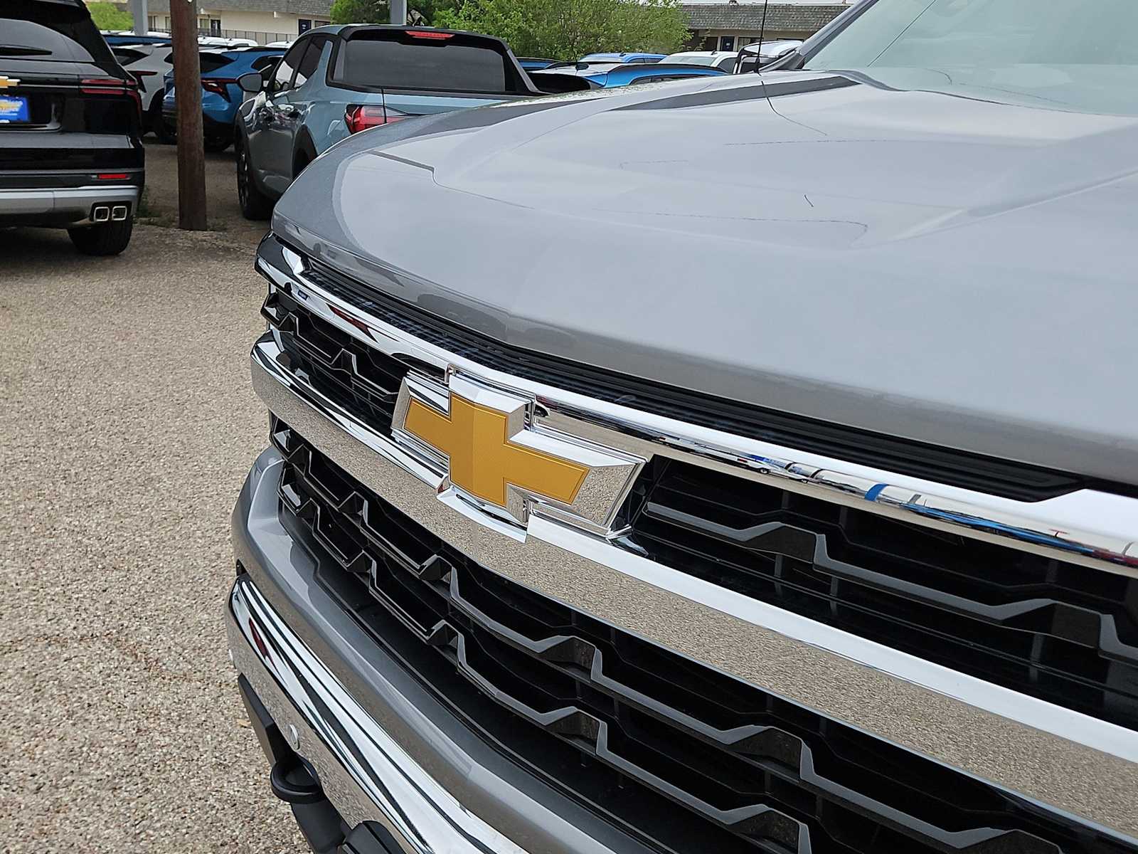 Thumbnail: 2026 Chevrolet Silverado 1500 - 13