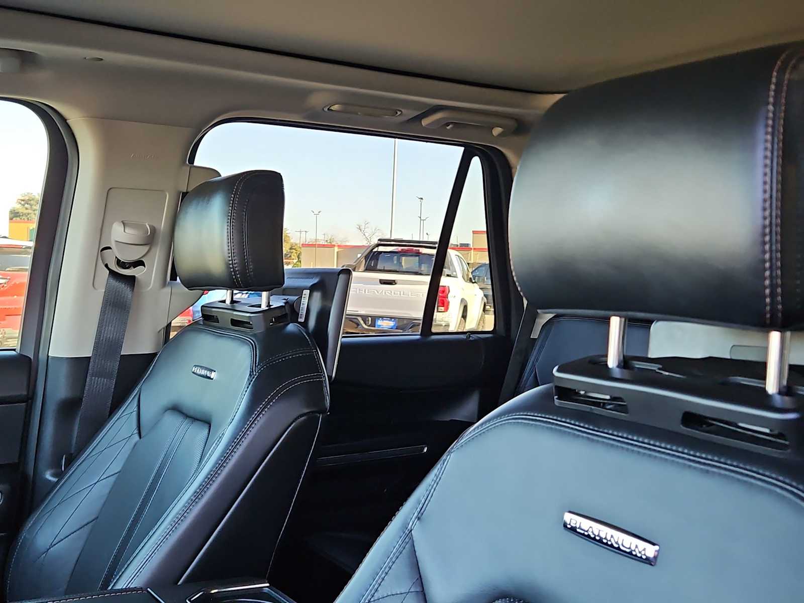 Thumbnail: 2020 Ford Expedition - 15