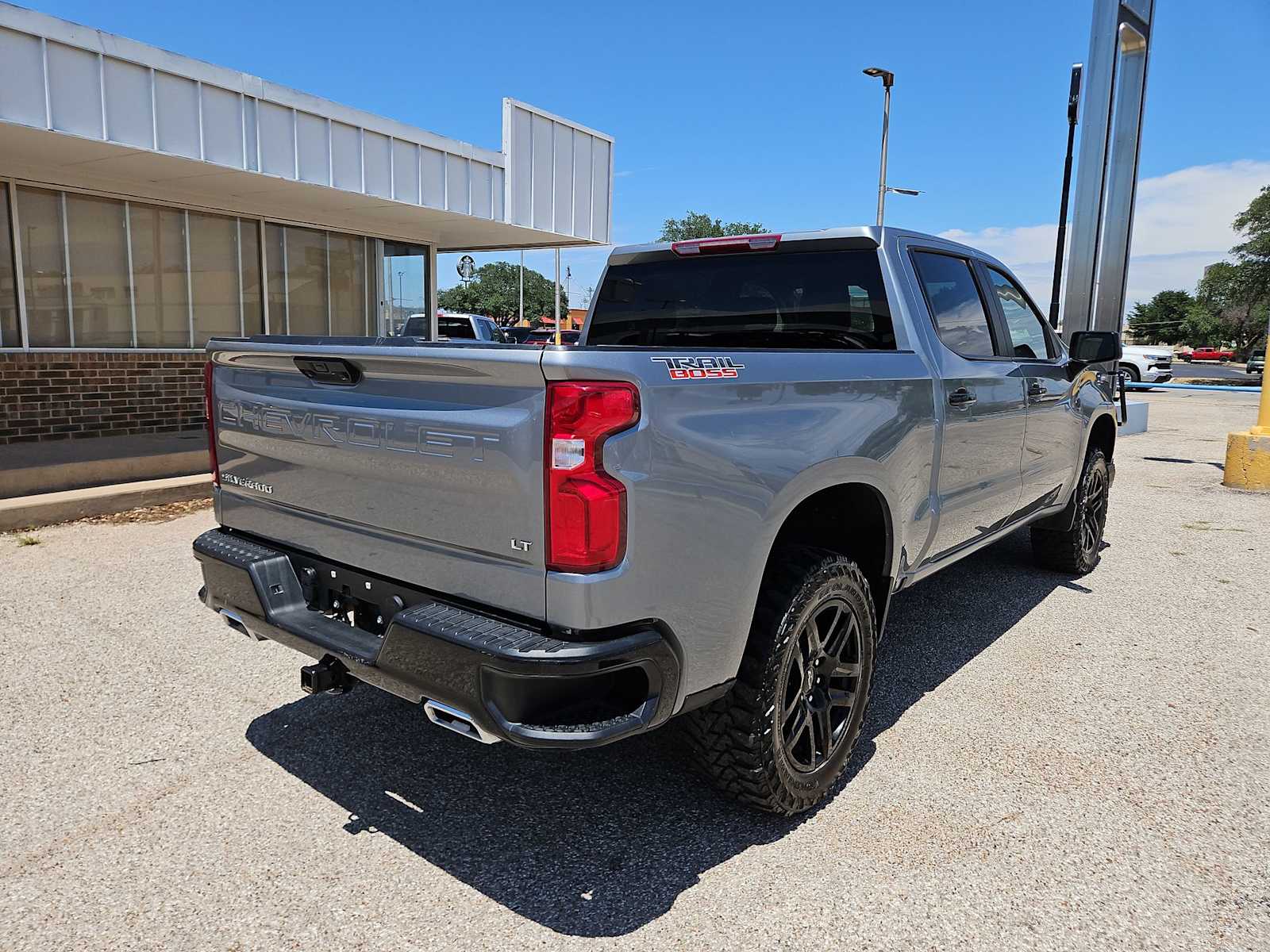 Thumbnail: 2025 Chevrolet Silverado 1500 - 7
