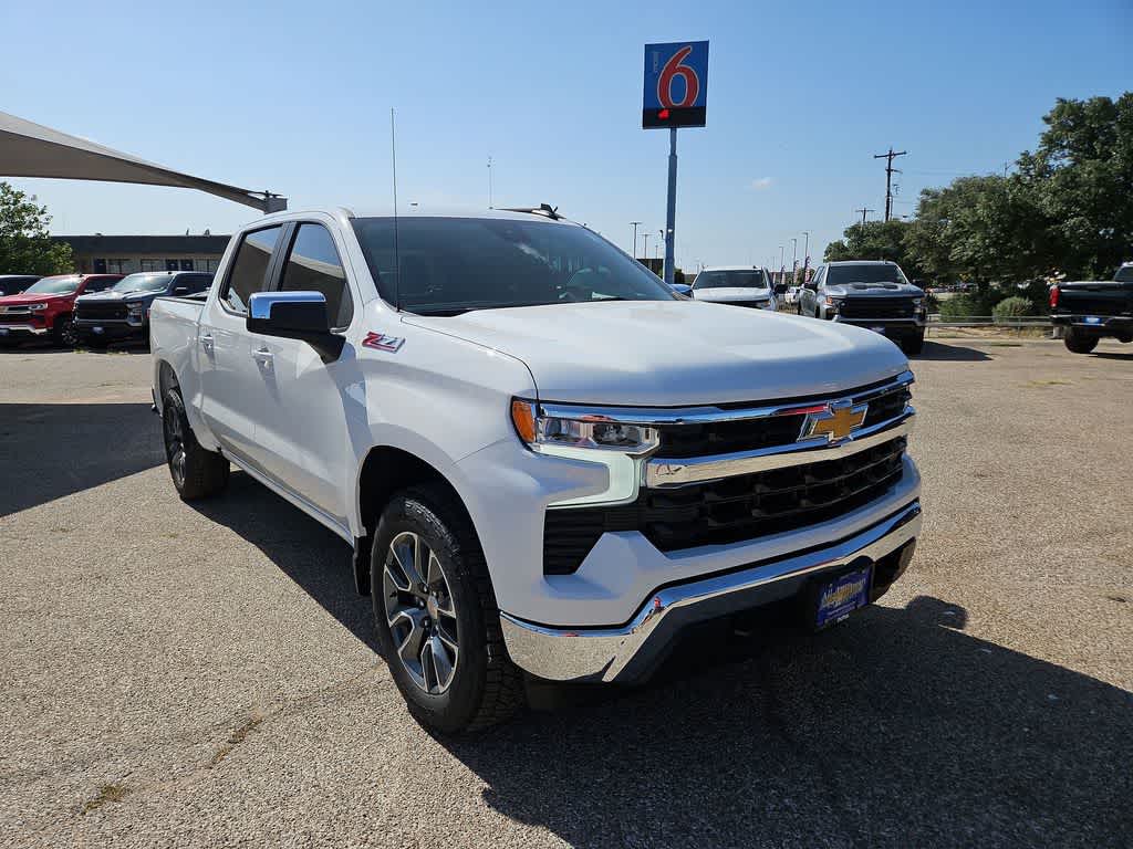 Thumbnail: 2026 Chevrolet Silverado 1500 - 2
